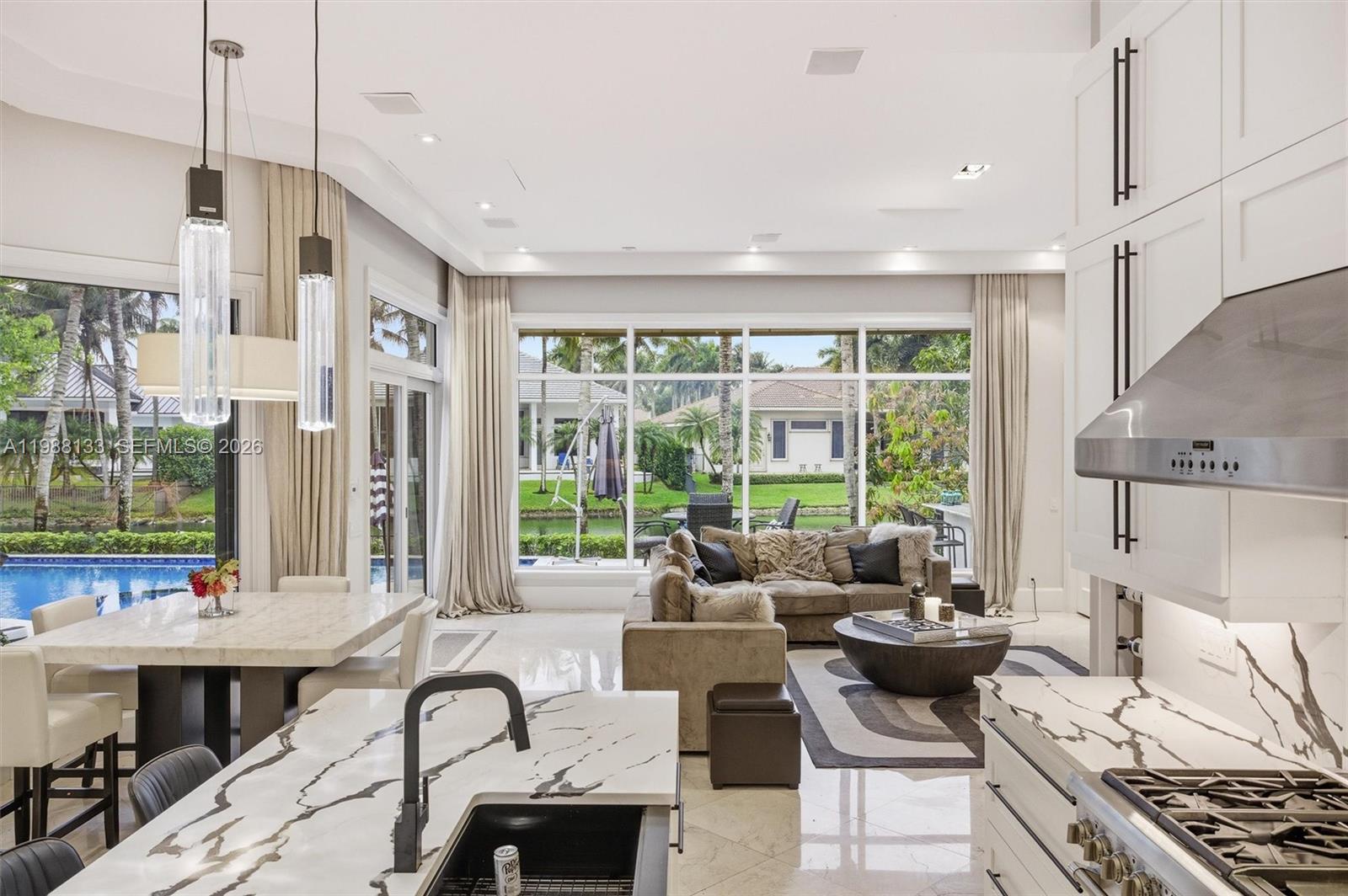 611 Sweet Bay Ave