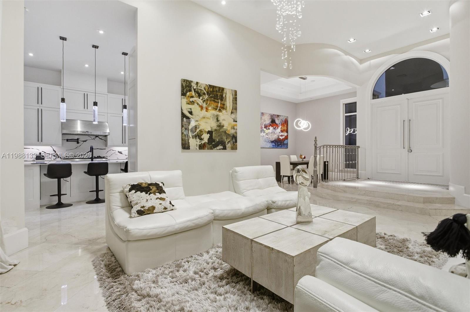 611 Sweet Bay Ave
