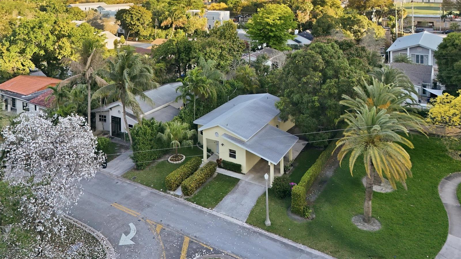 218 Frow Ave