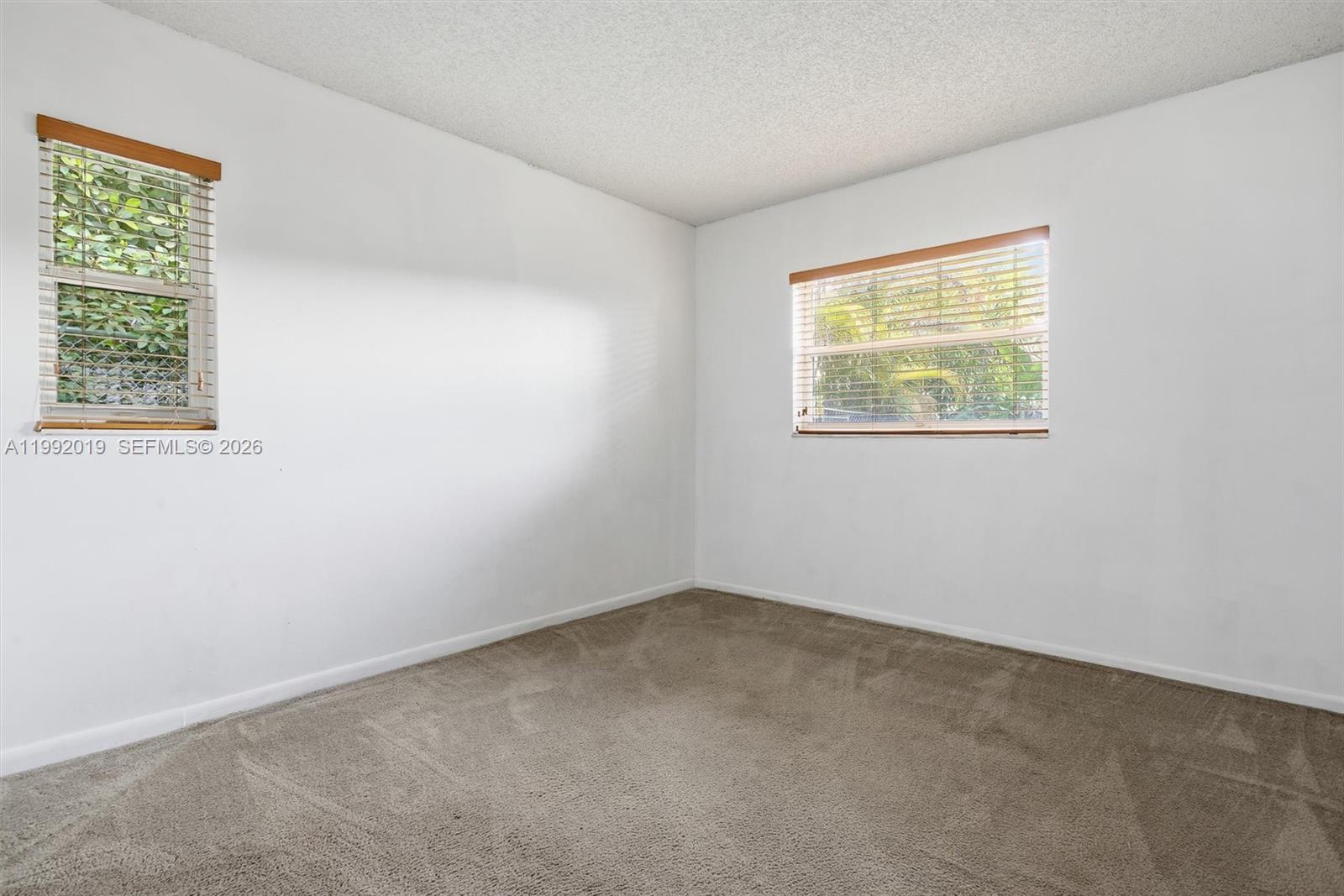 218 Frow Ave