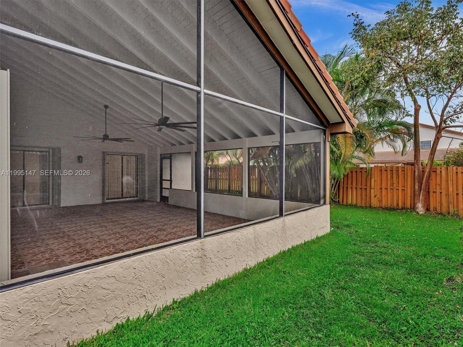 2158 Baton Rouge