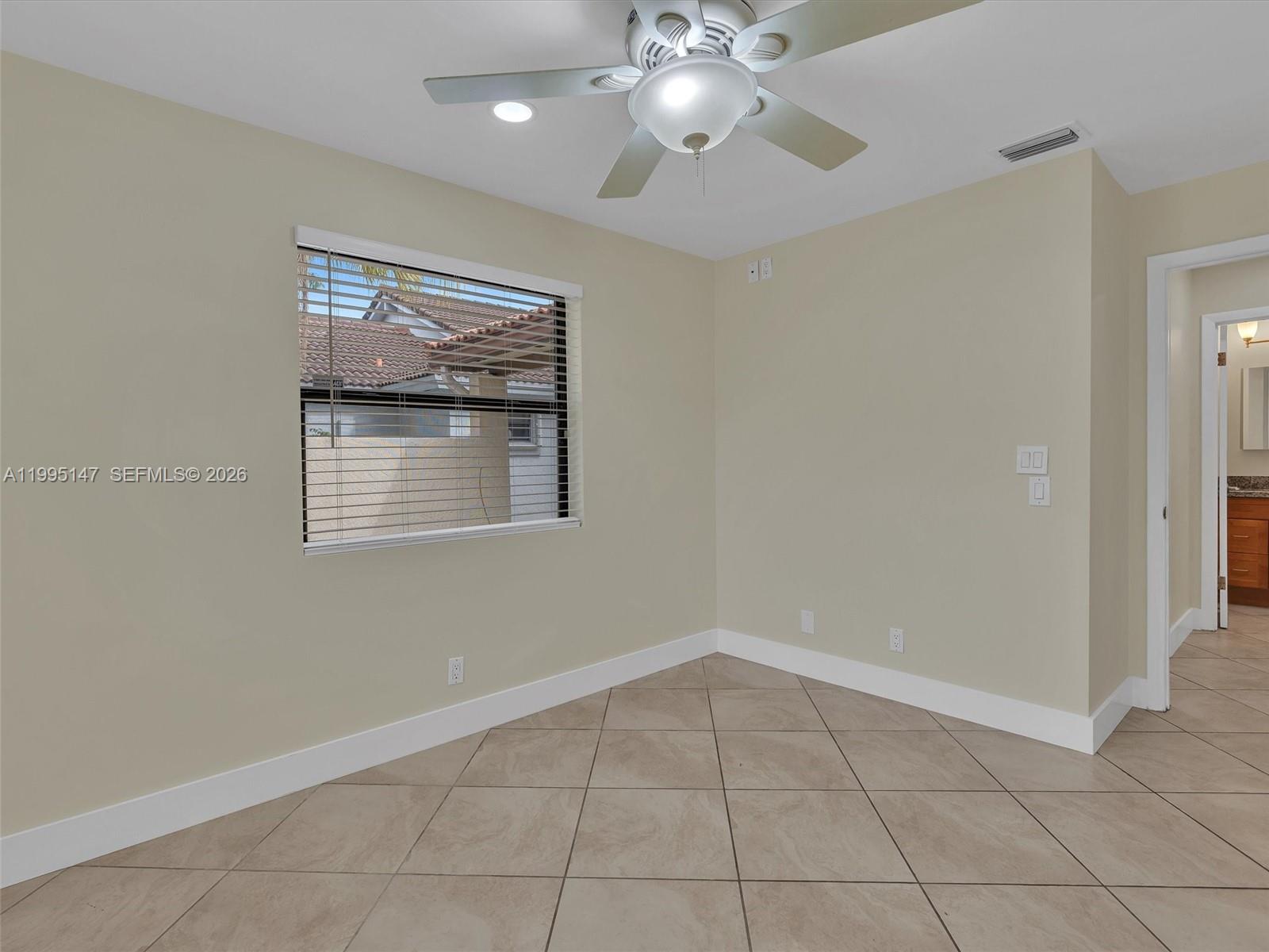 2158 Baton Rouge