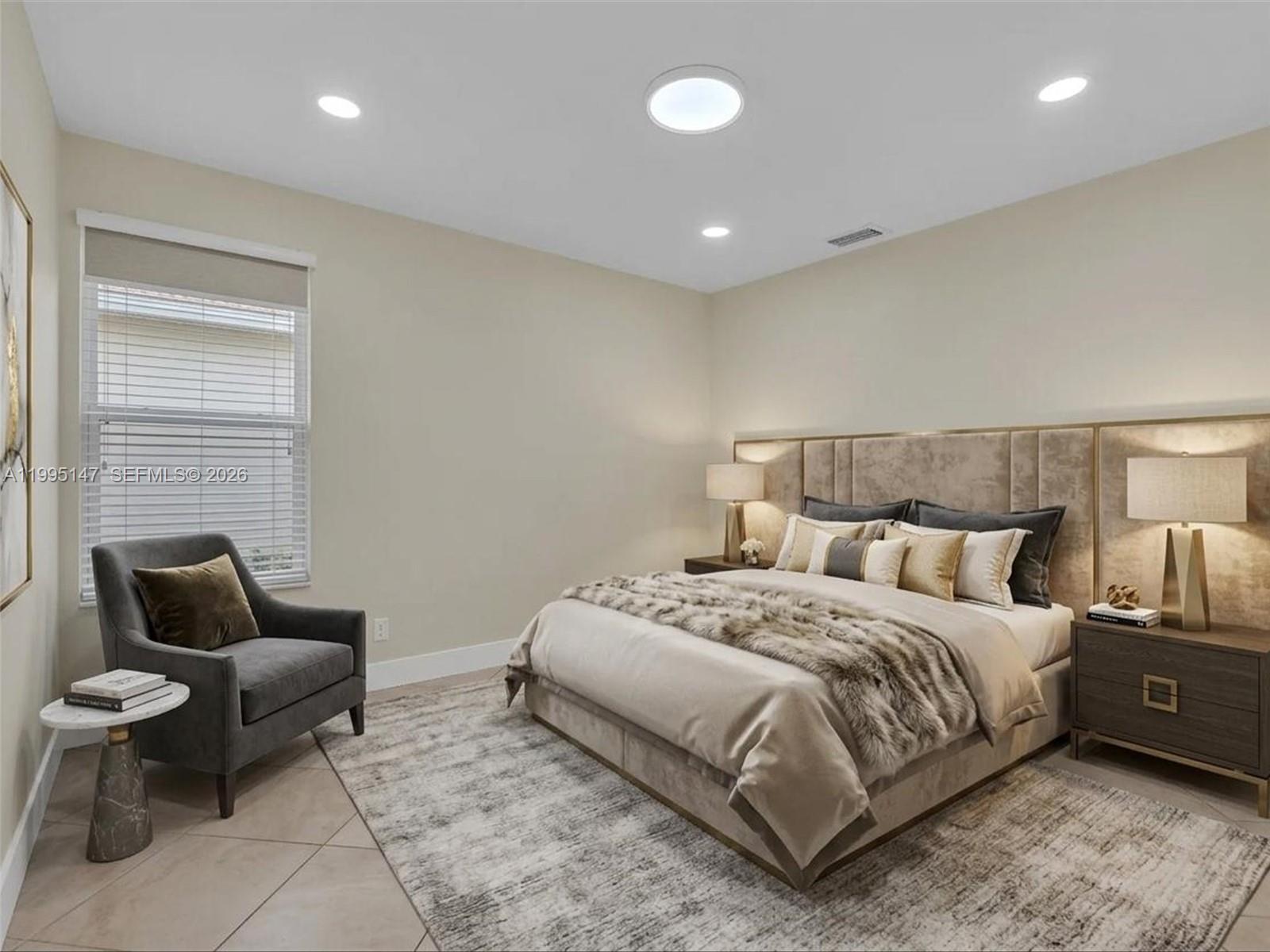 2158 Baton Rouge