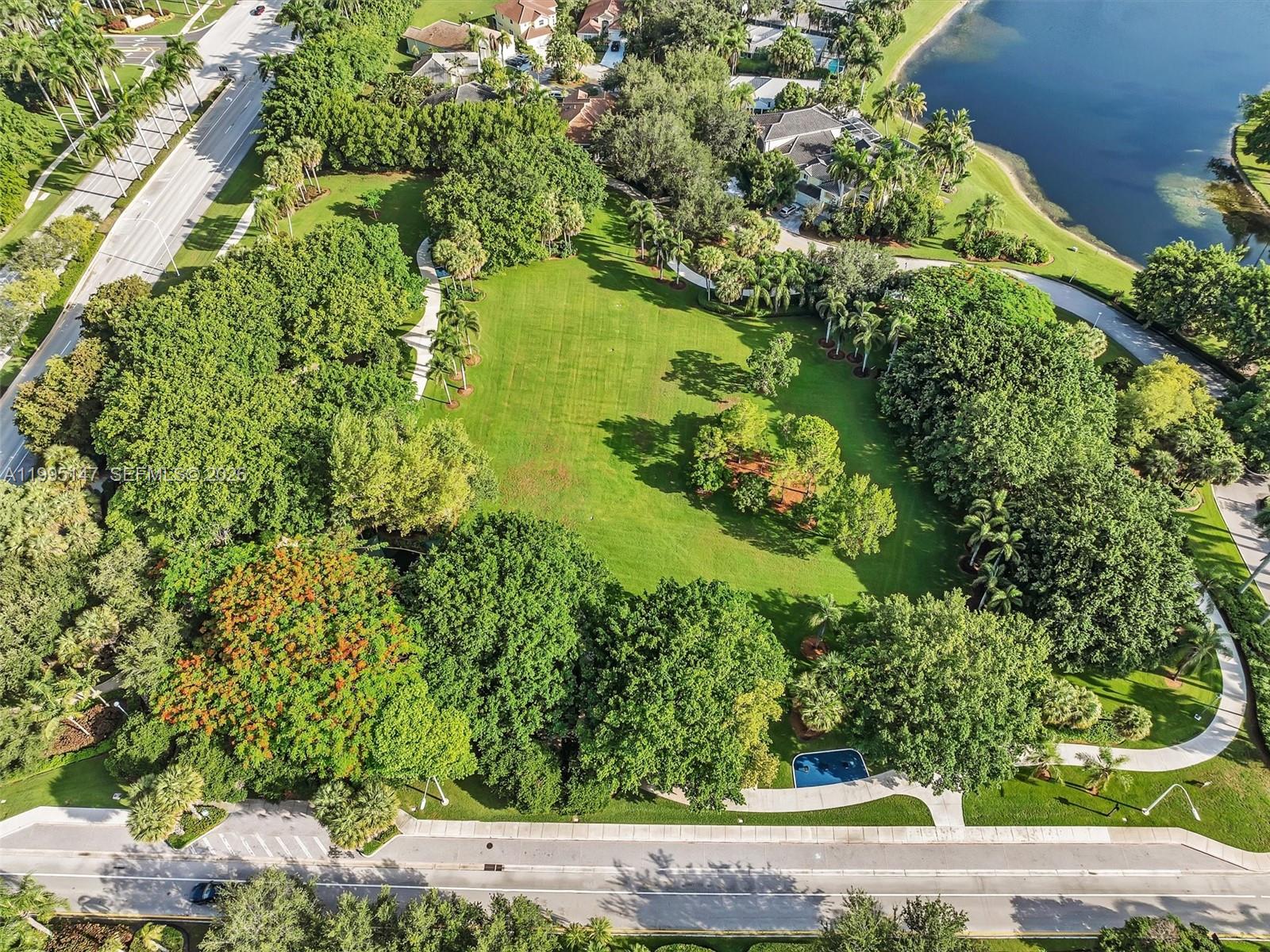 2158 Baton Rouge