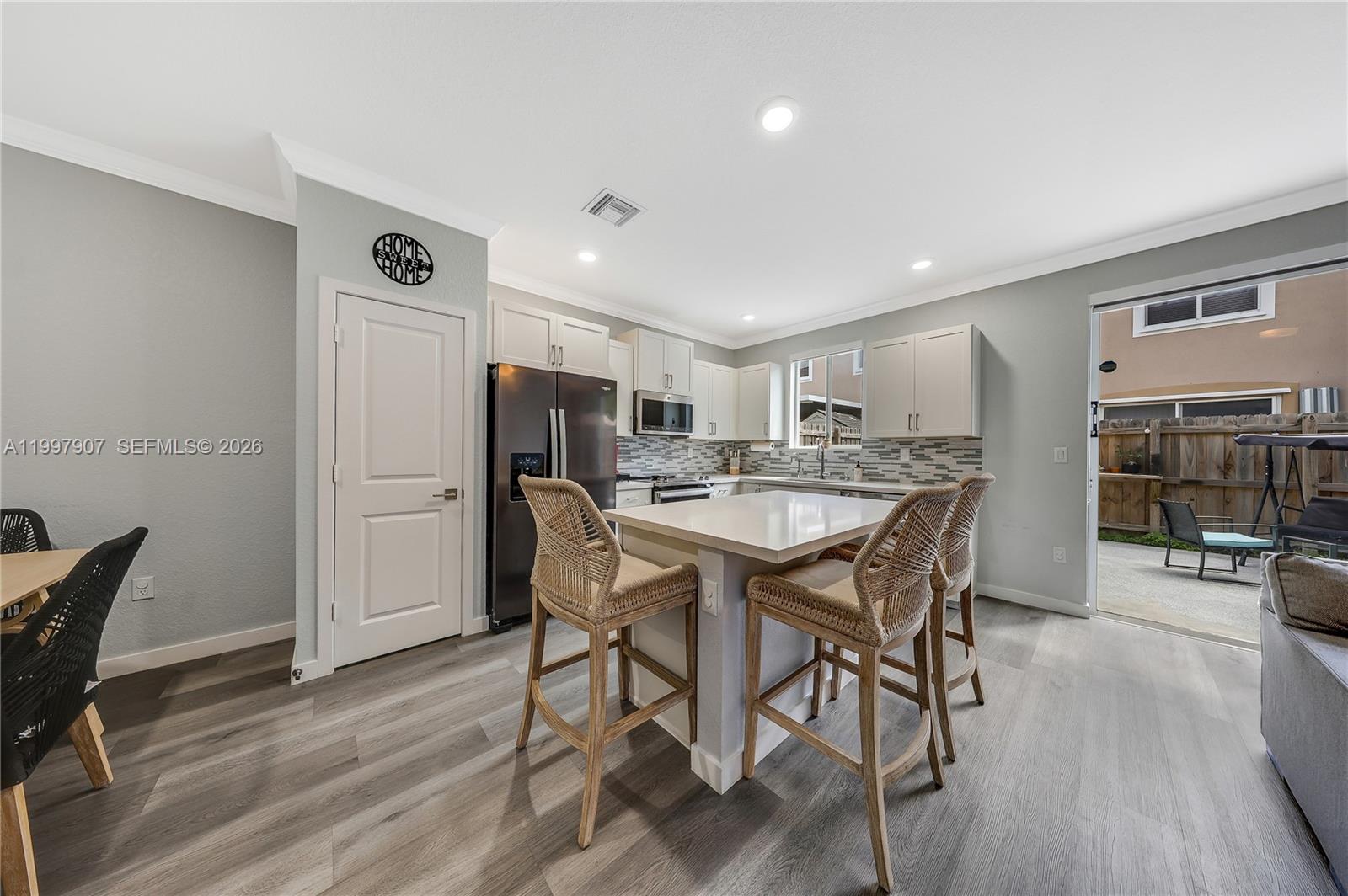 1079 SE 23rd Ter