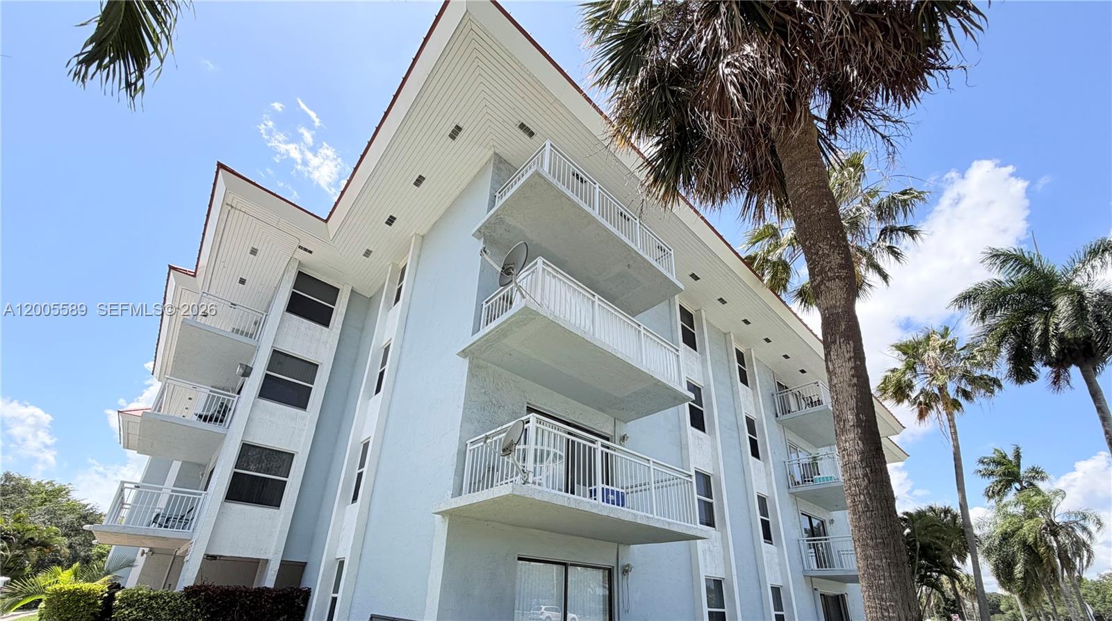 505 S Pine Island Rd # 208B
