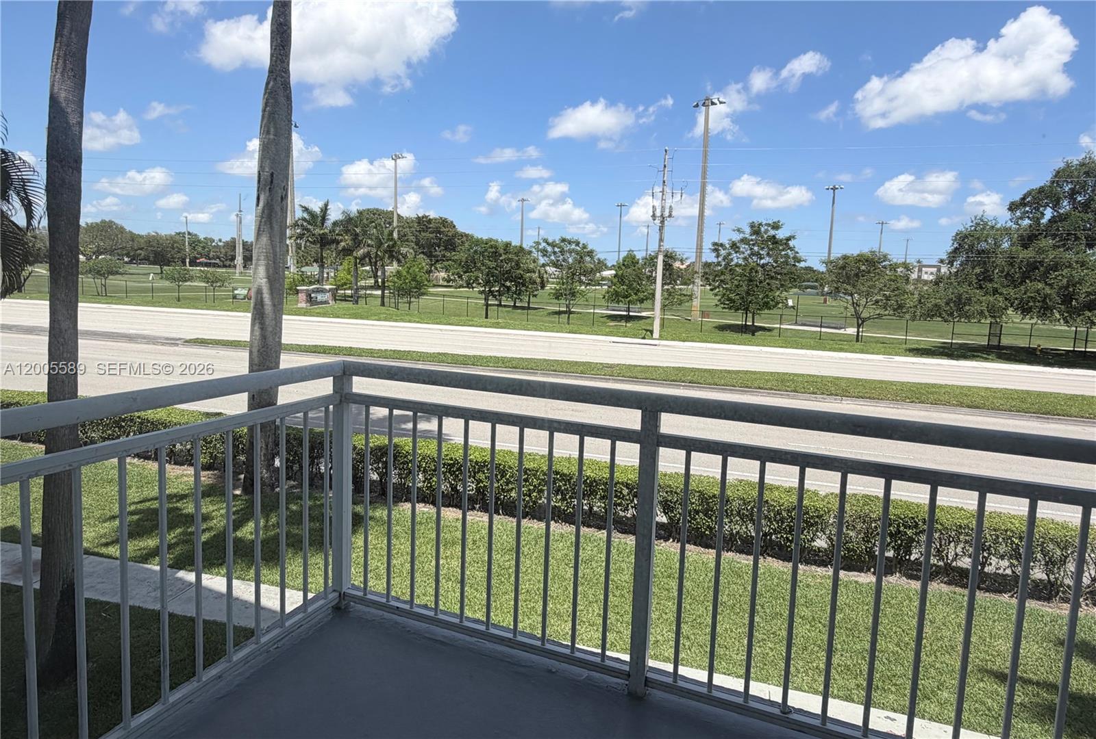 505 S Pine Island Rd # 208B