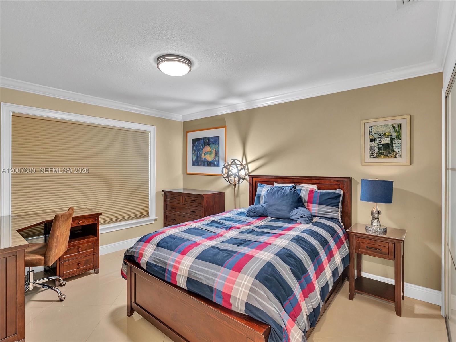 1080 Creekford Dr