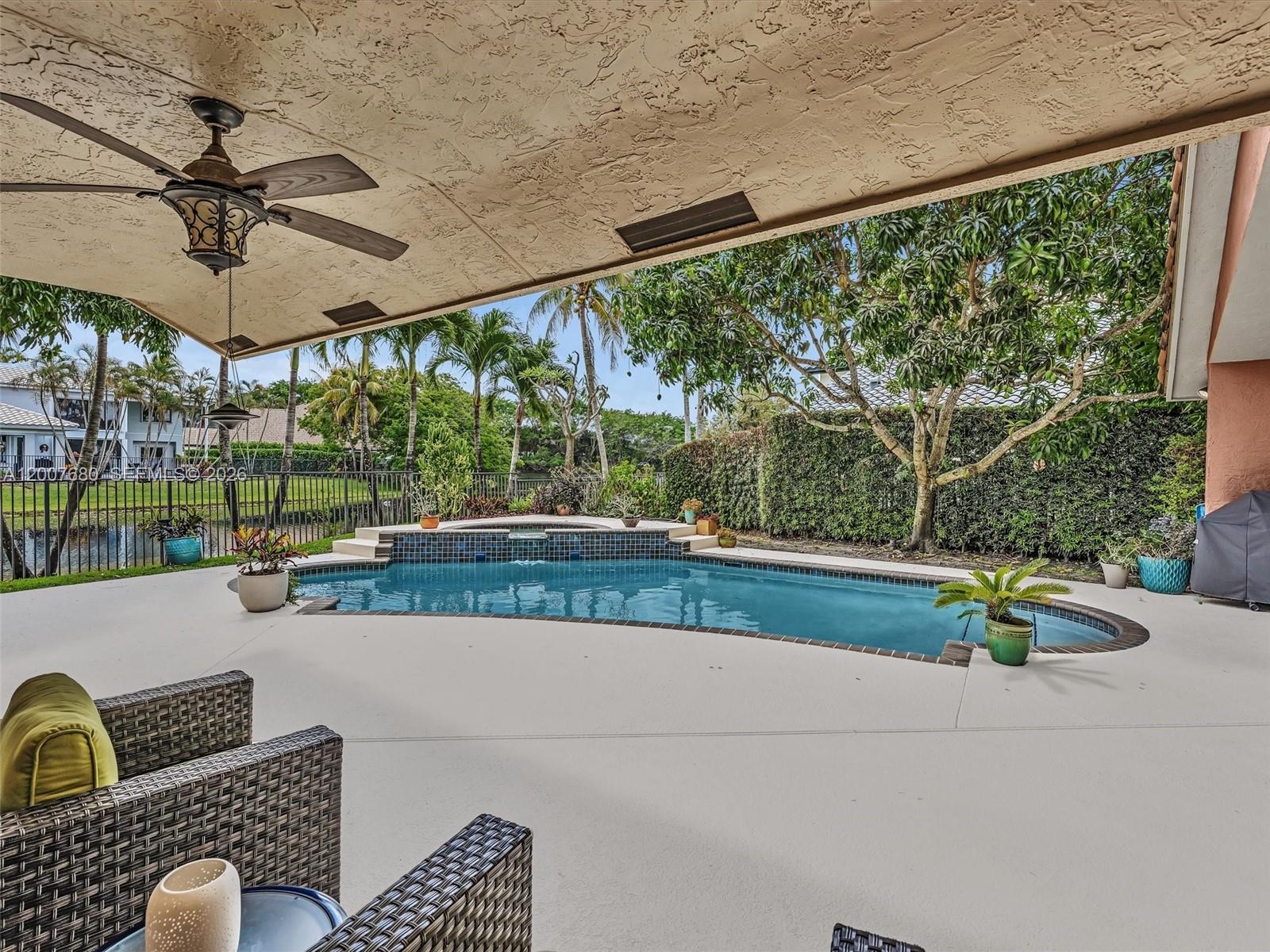 1080 Creekford Dr