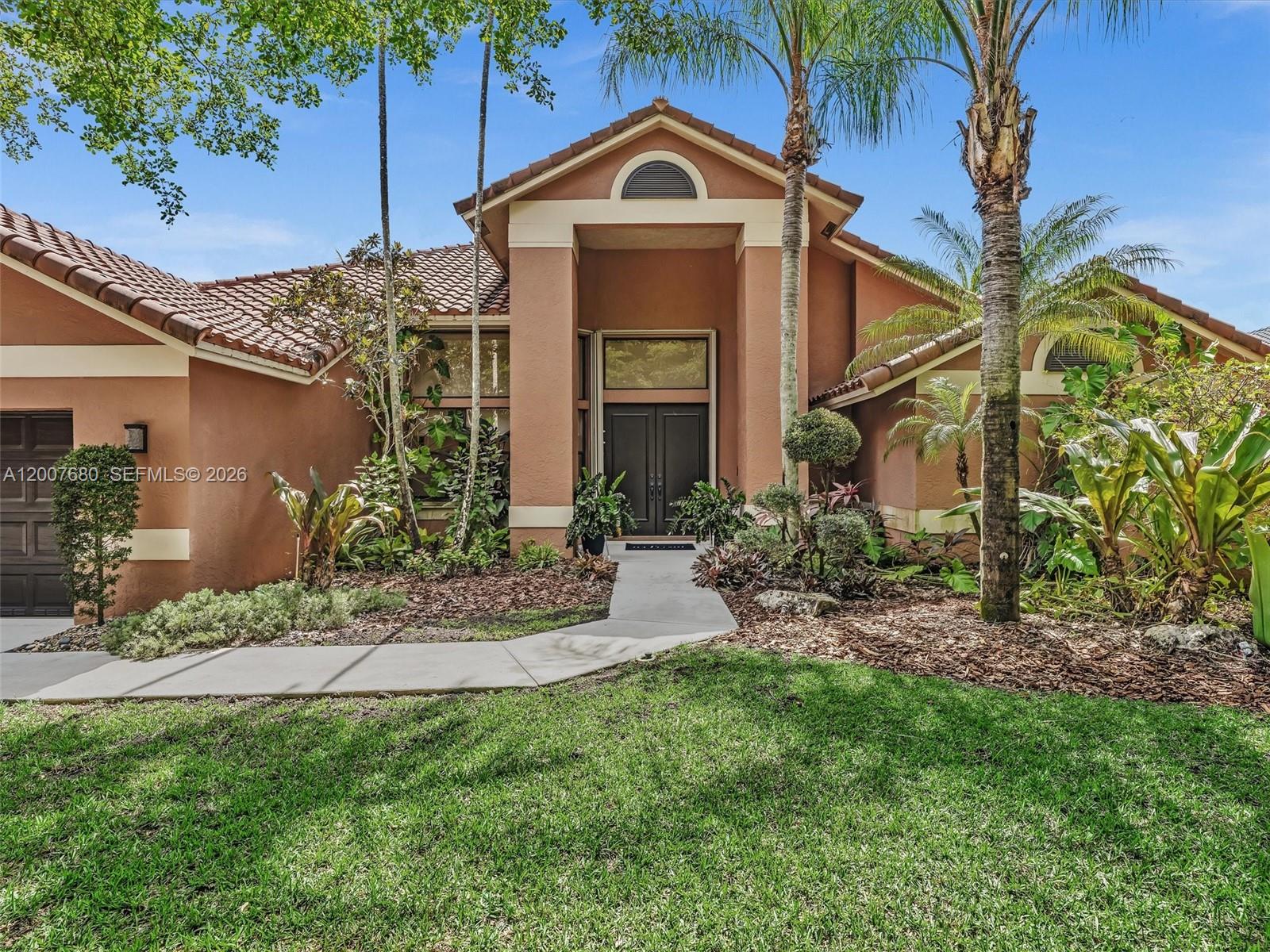 1080 Creekford Dr