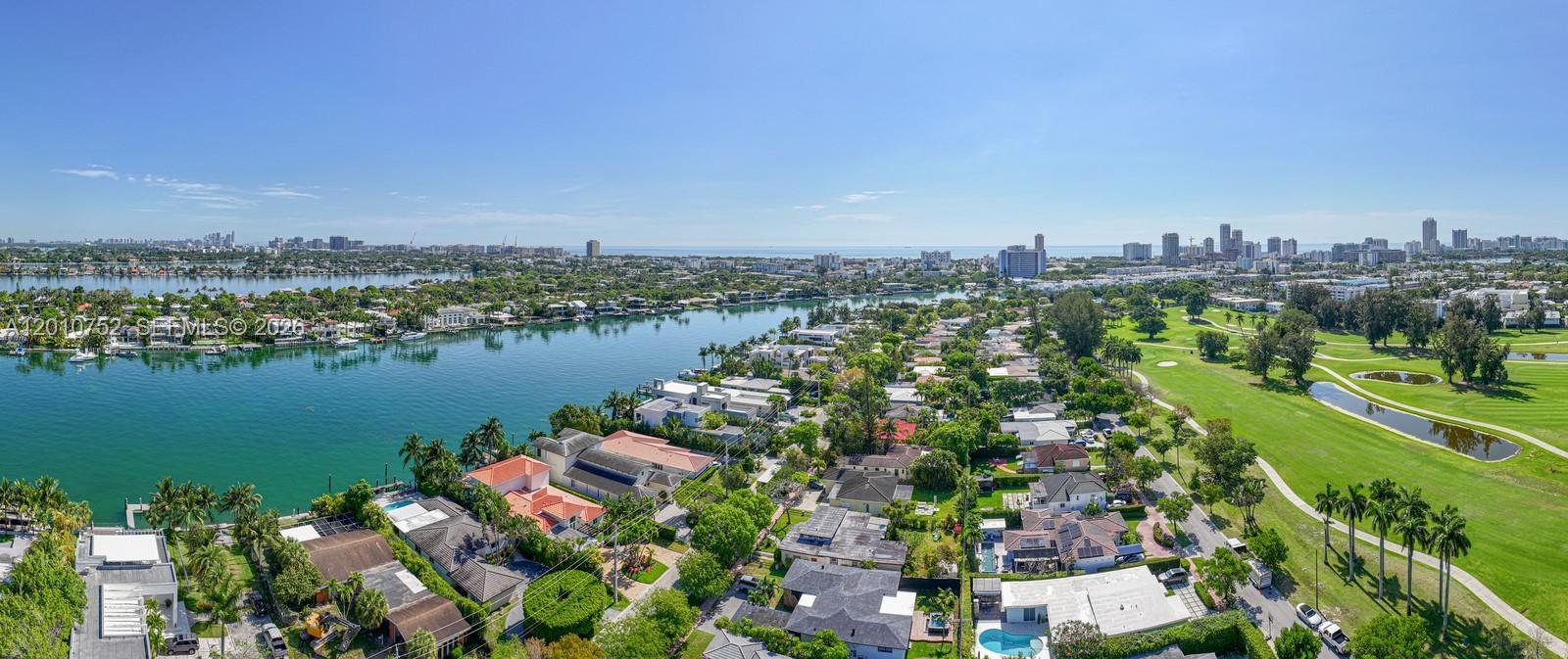 425 N Shore Dr