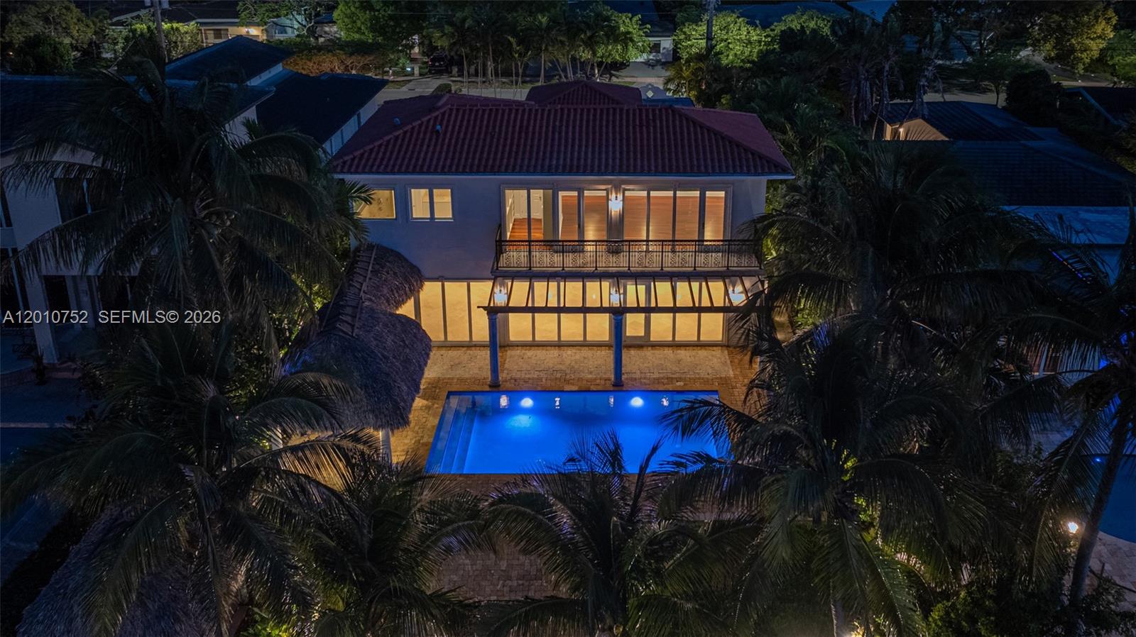 425 N Shore Dr