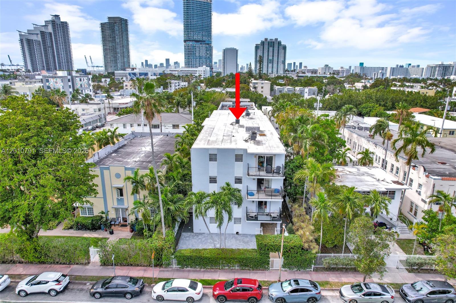 618 Euclid Ave # 303
