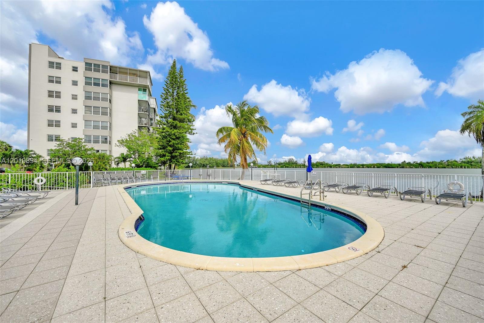 1075 NE Miami Gardens Dr Unit: 408