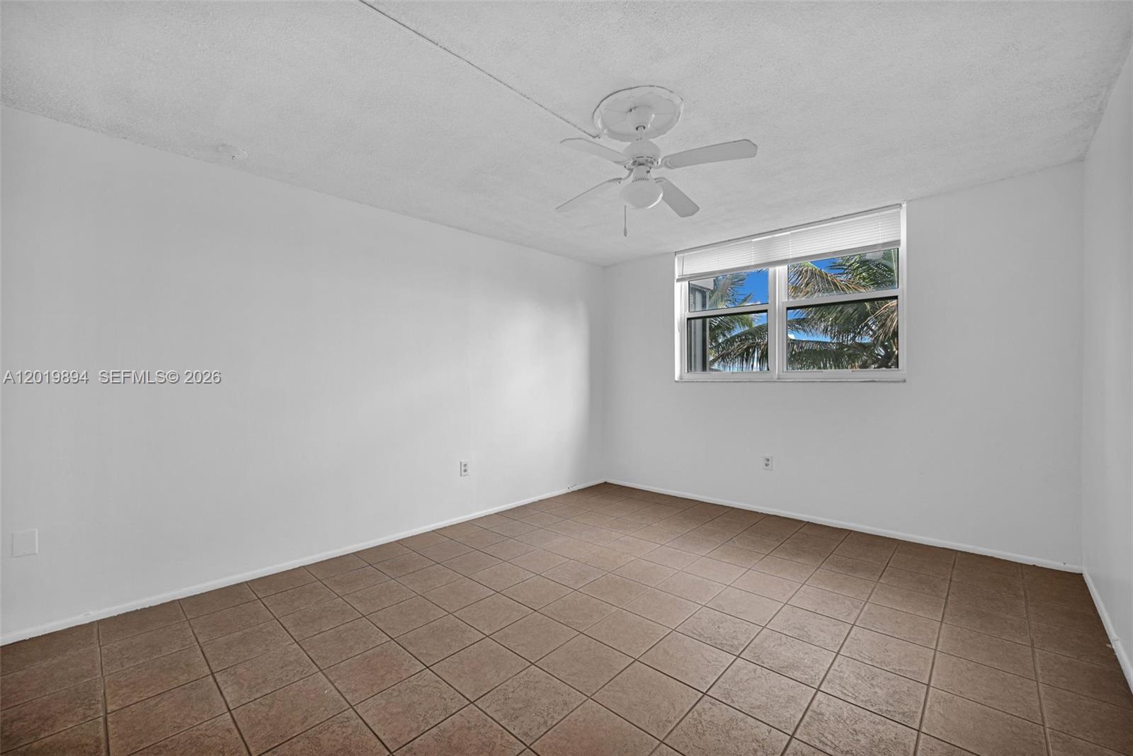 1075 NE Miami Gardens Dr Unit: 408
