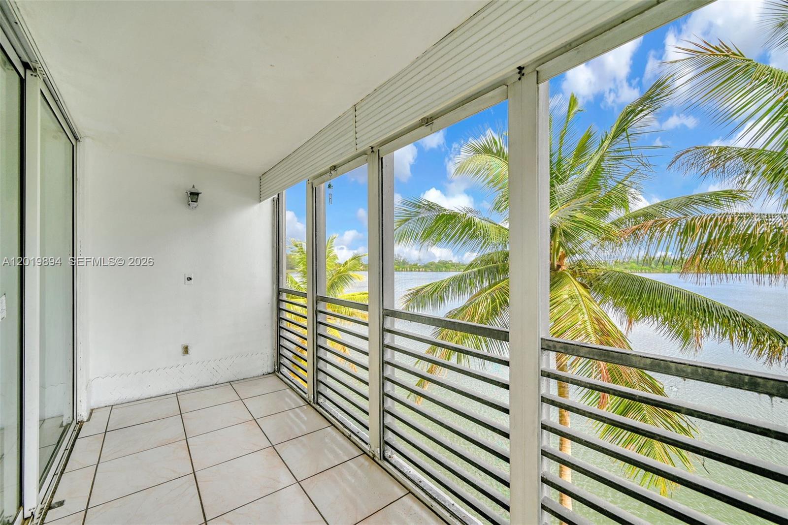 1075 NE Miami Gardens Dr Unit: 408