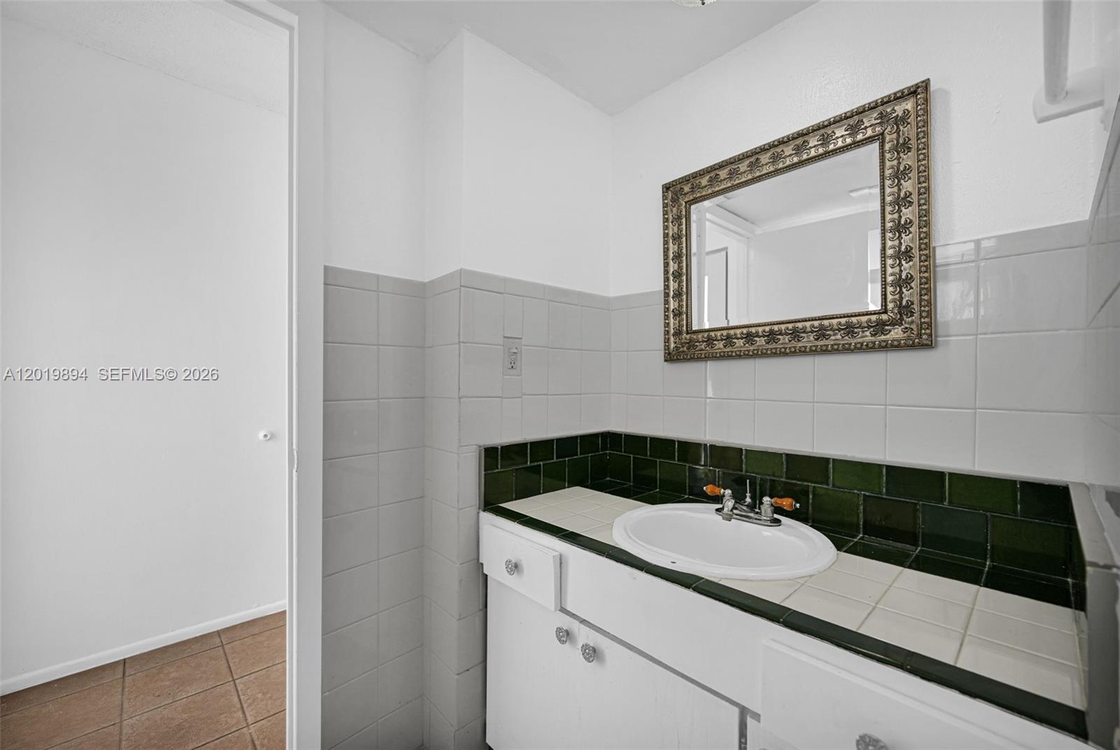 1075 NE Miami Gardens Dr Unit: 408