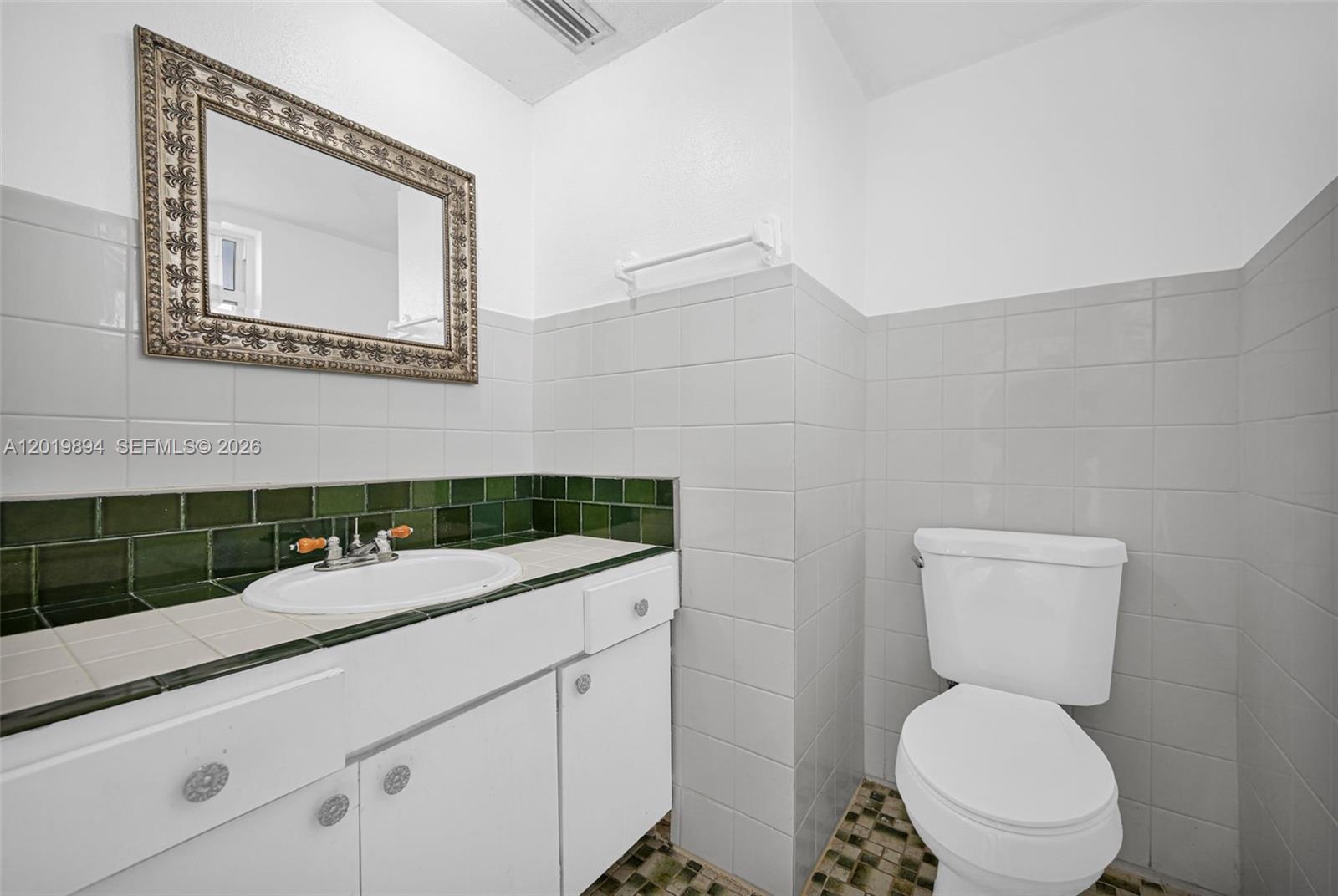 1075 NE Miami Gardens Dr Unit: 408