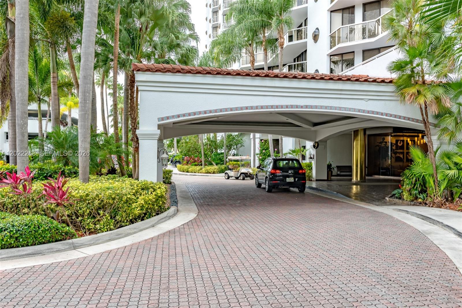 3610 Yacht Club Dr # 511