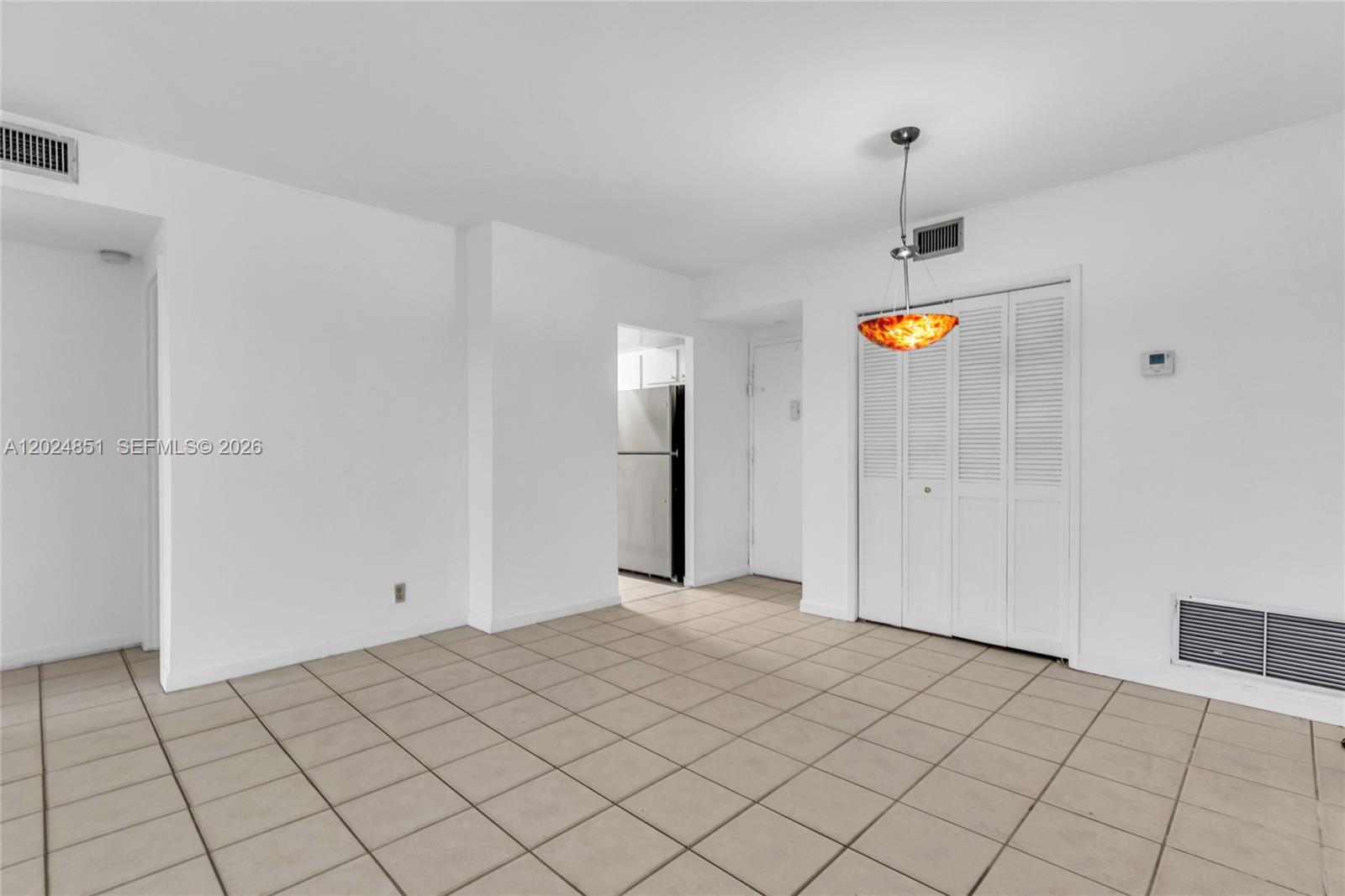 4200 Hillcrest Dr # 504