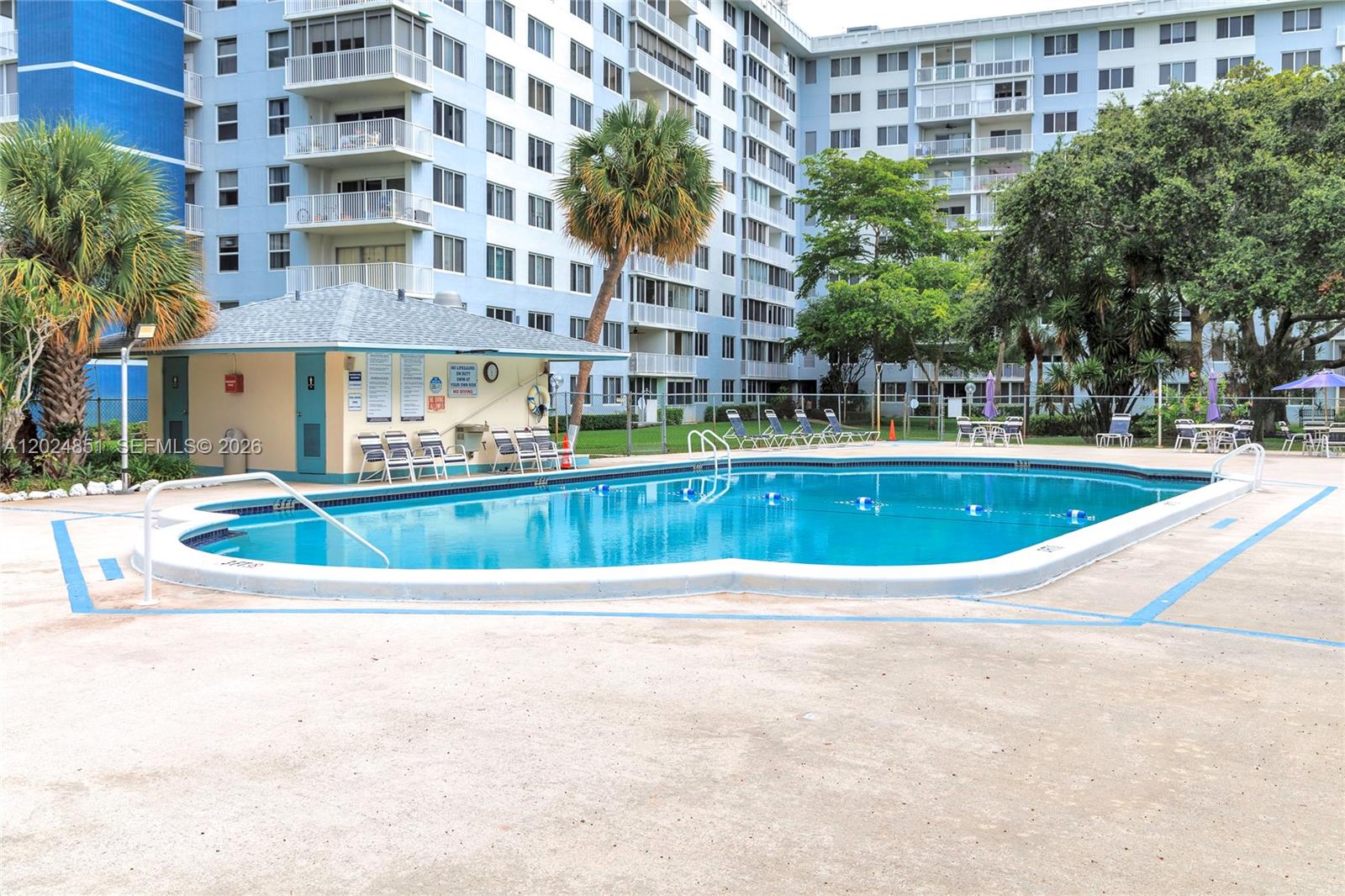 4200 Hillcrest Dr # 504