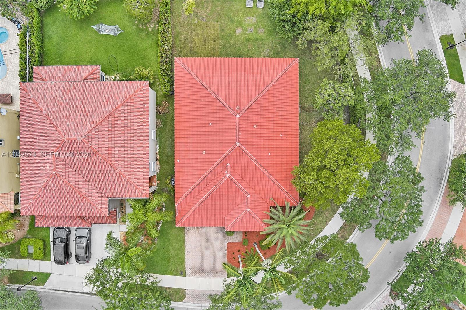 3711 Falcon Ridge Cir