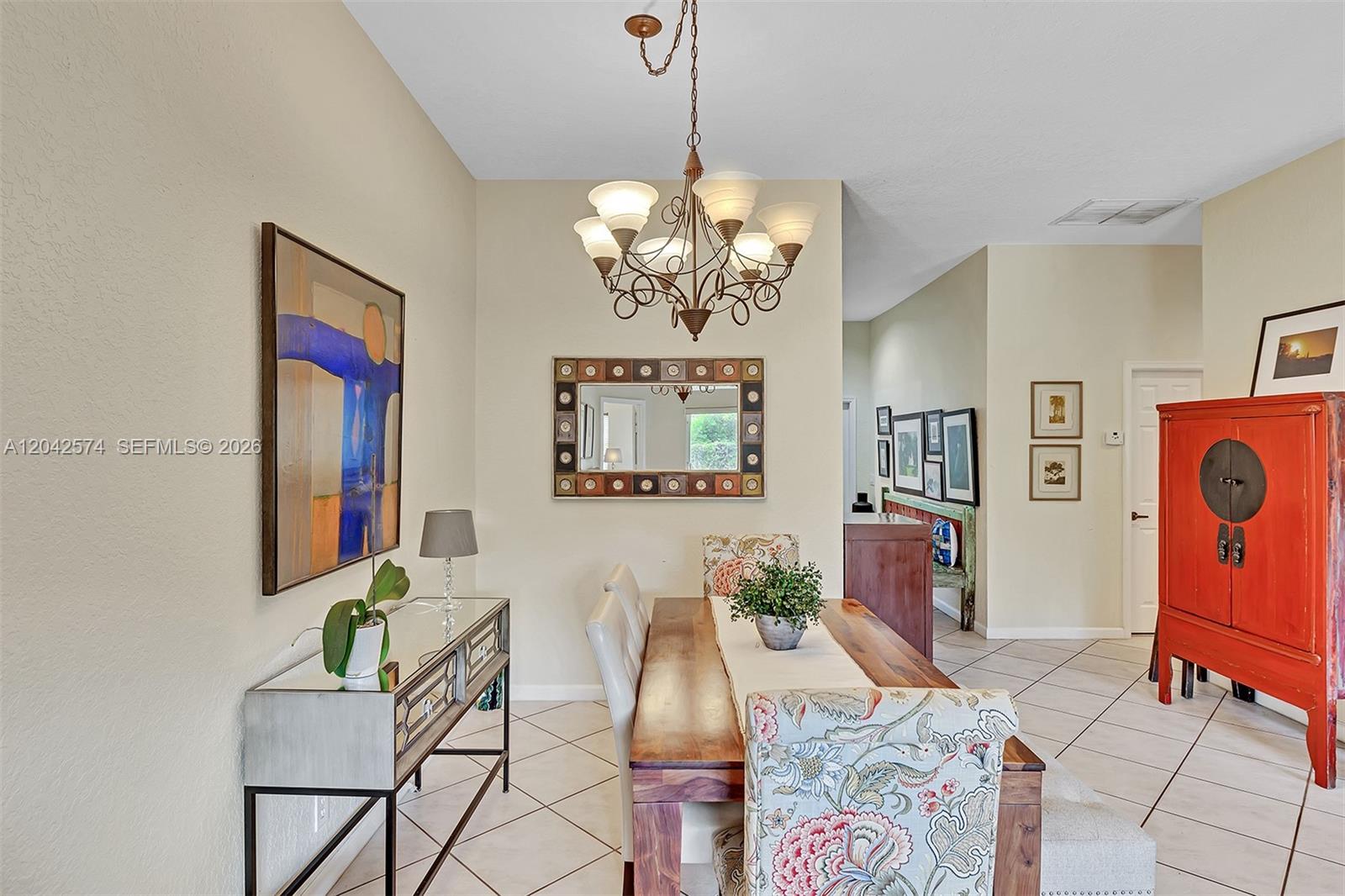 3711 Falcon Ridge Cir