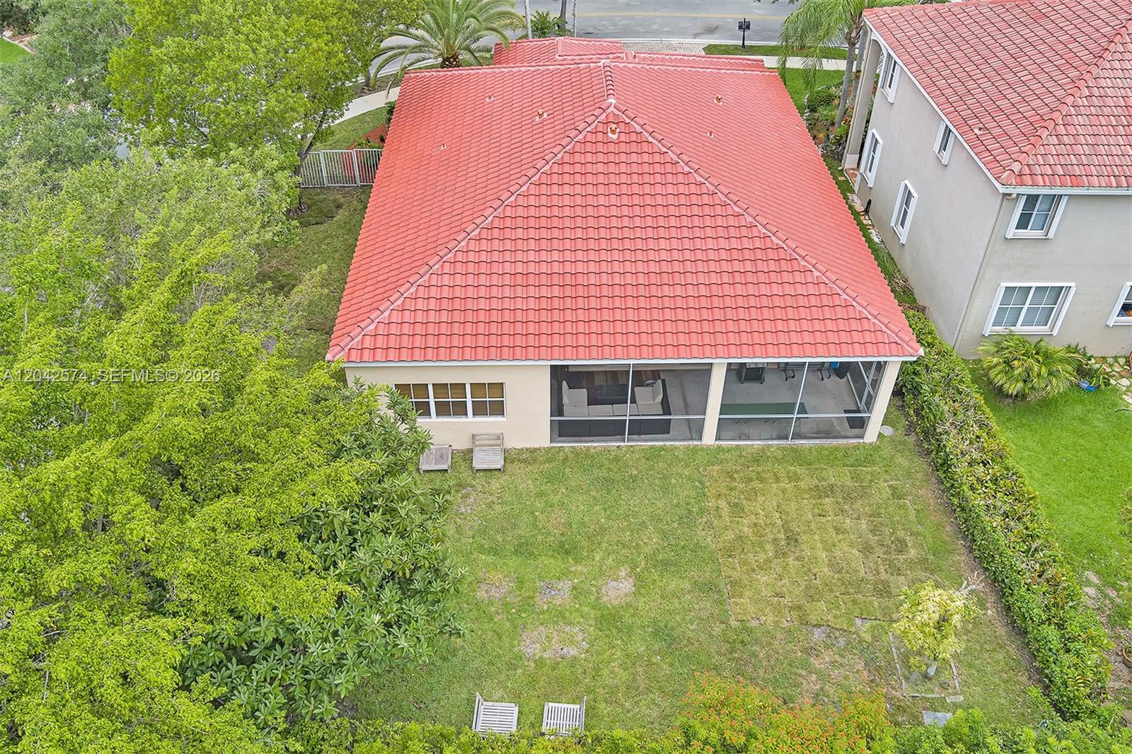 3711 Falcon Ridge Cir