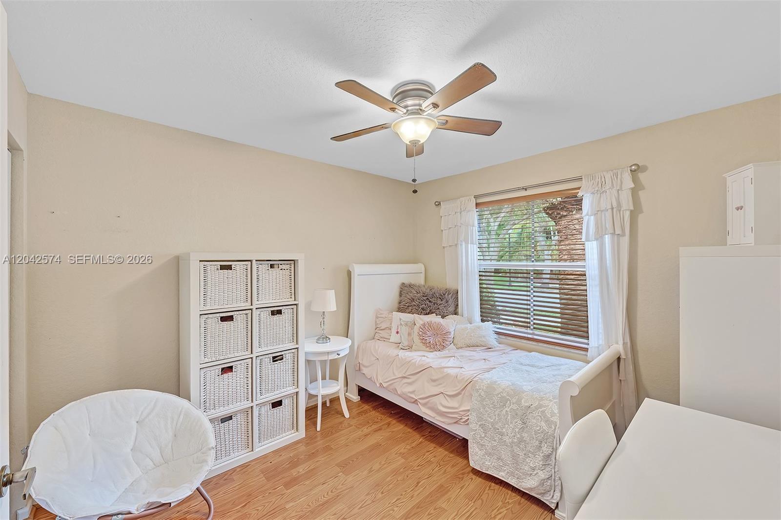 3711 Falcon Ridge Cir