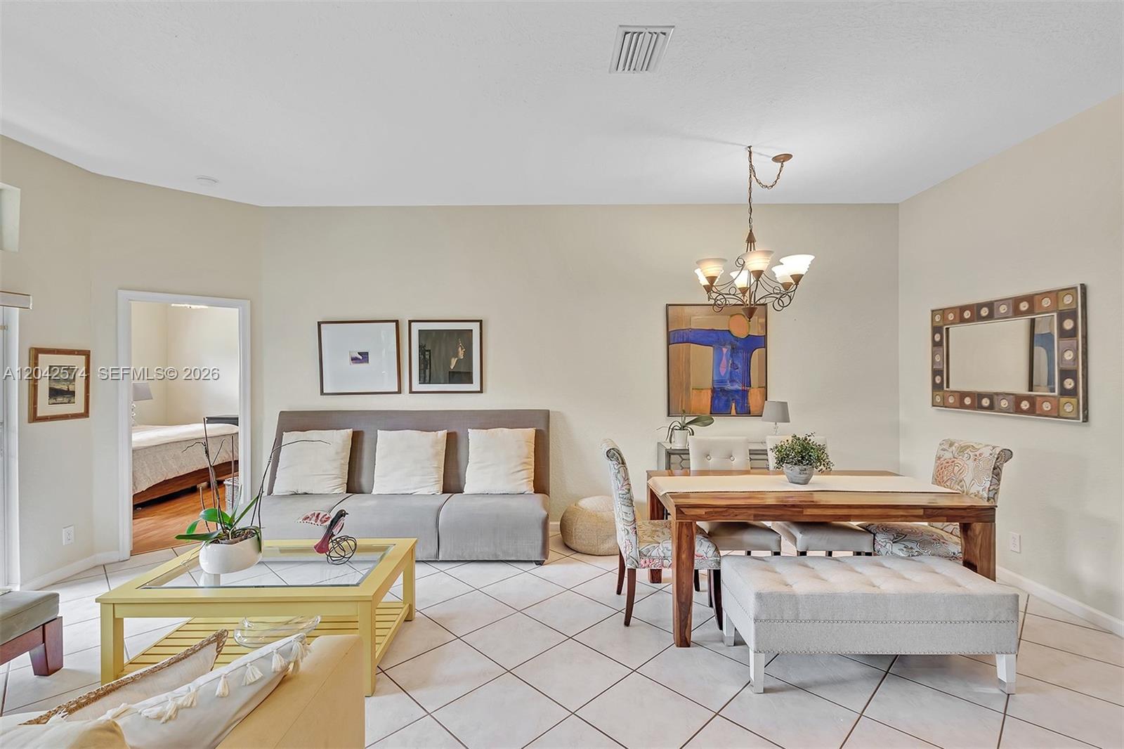3711 Falcon Ridge Cir