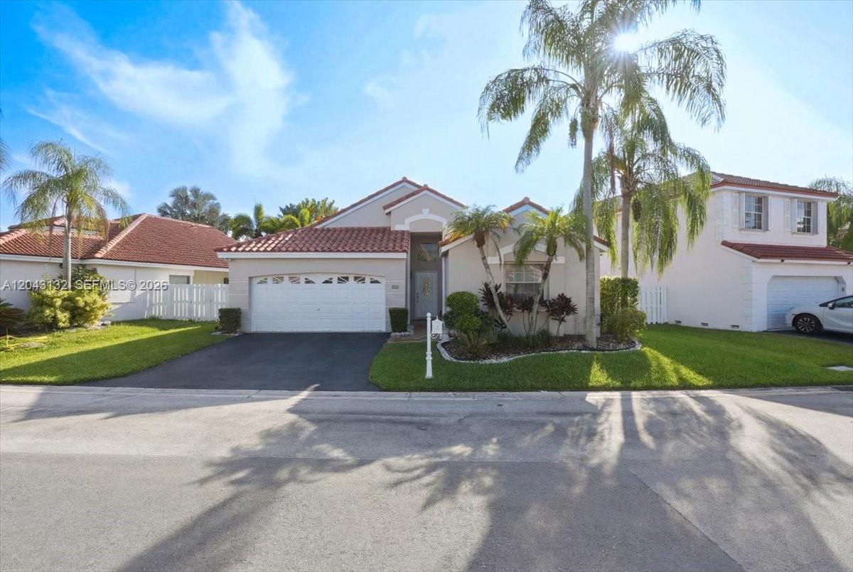 345 Somerset Way