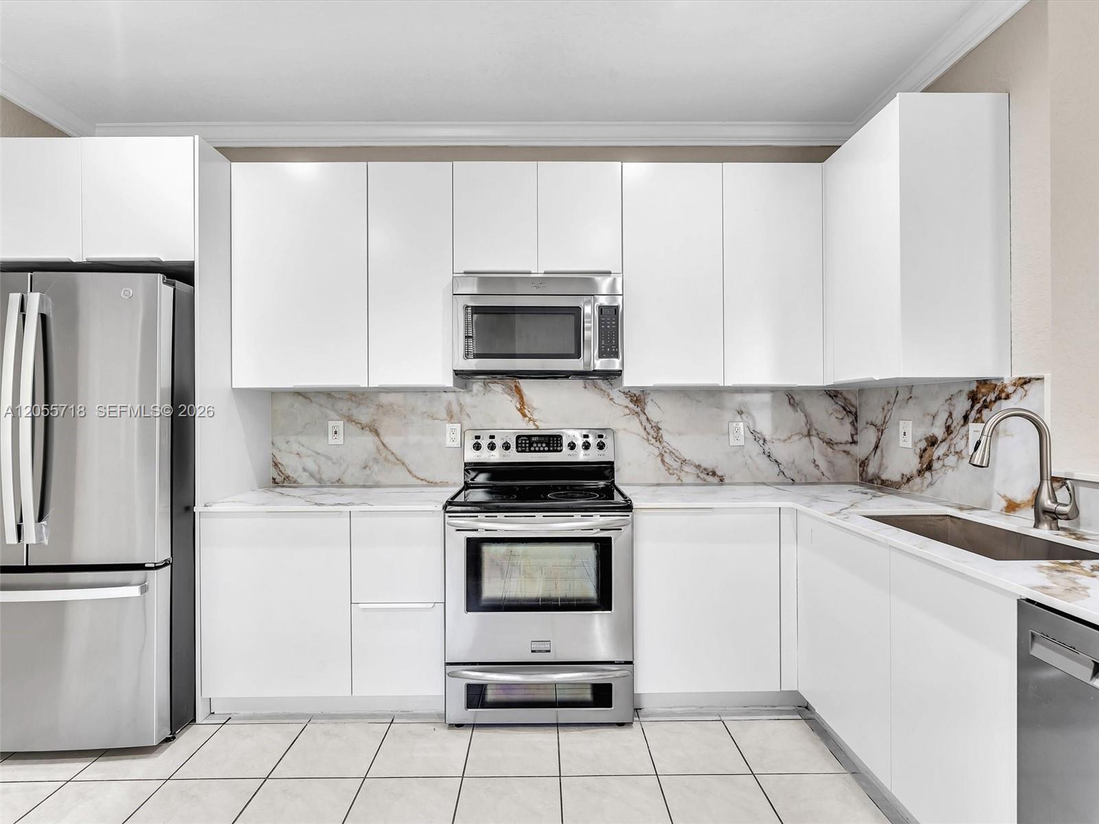 4283 Vineyard Cir # 4283