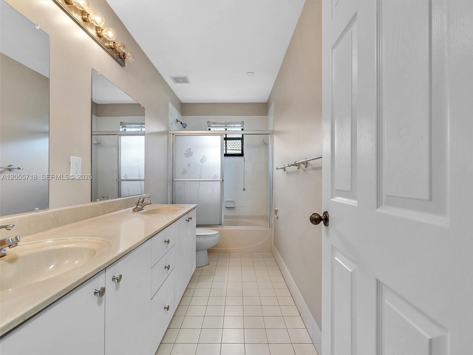 4283 Vineyard Cir # 4283