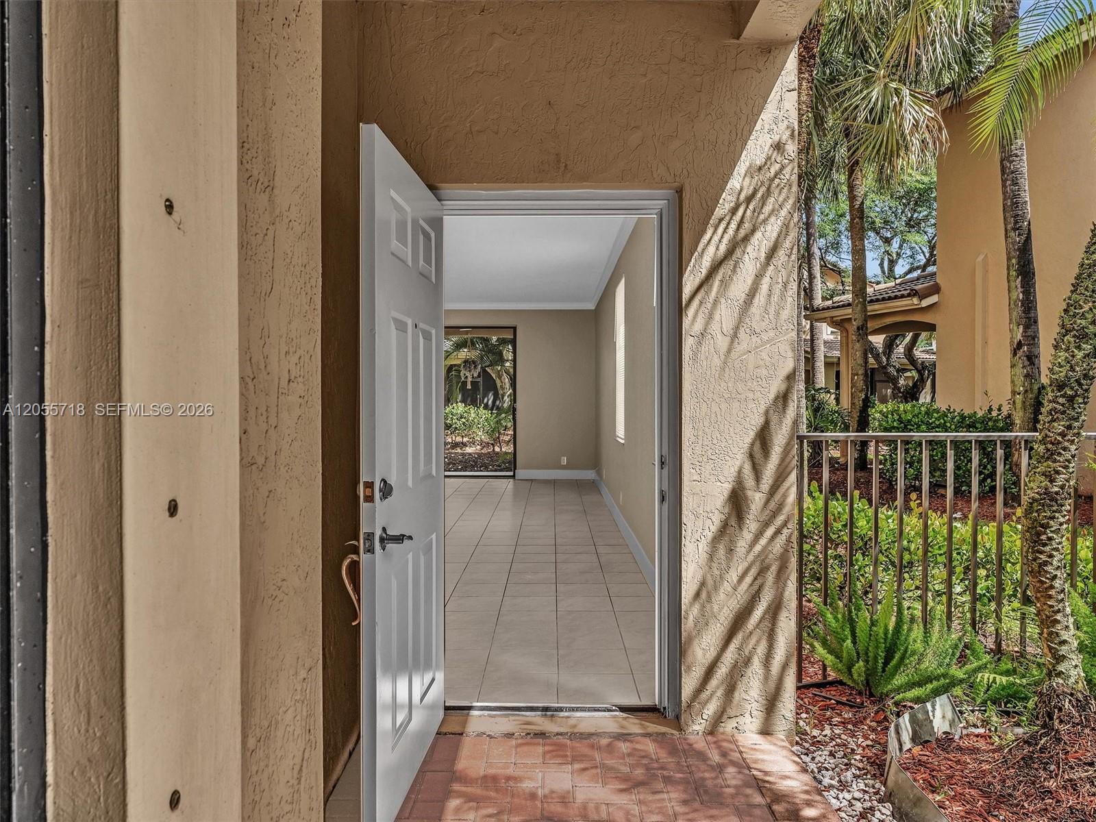 4283 Vineyard Cir # 4283