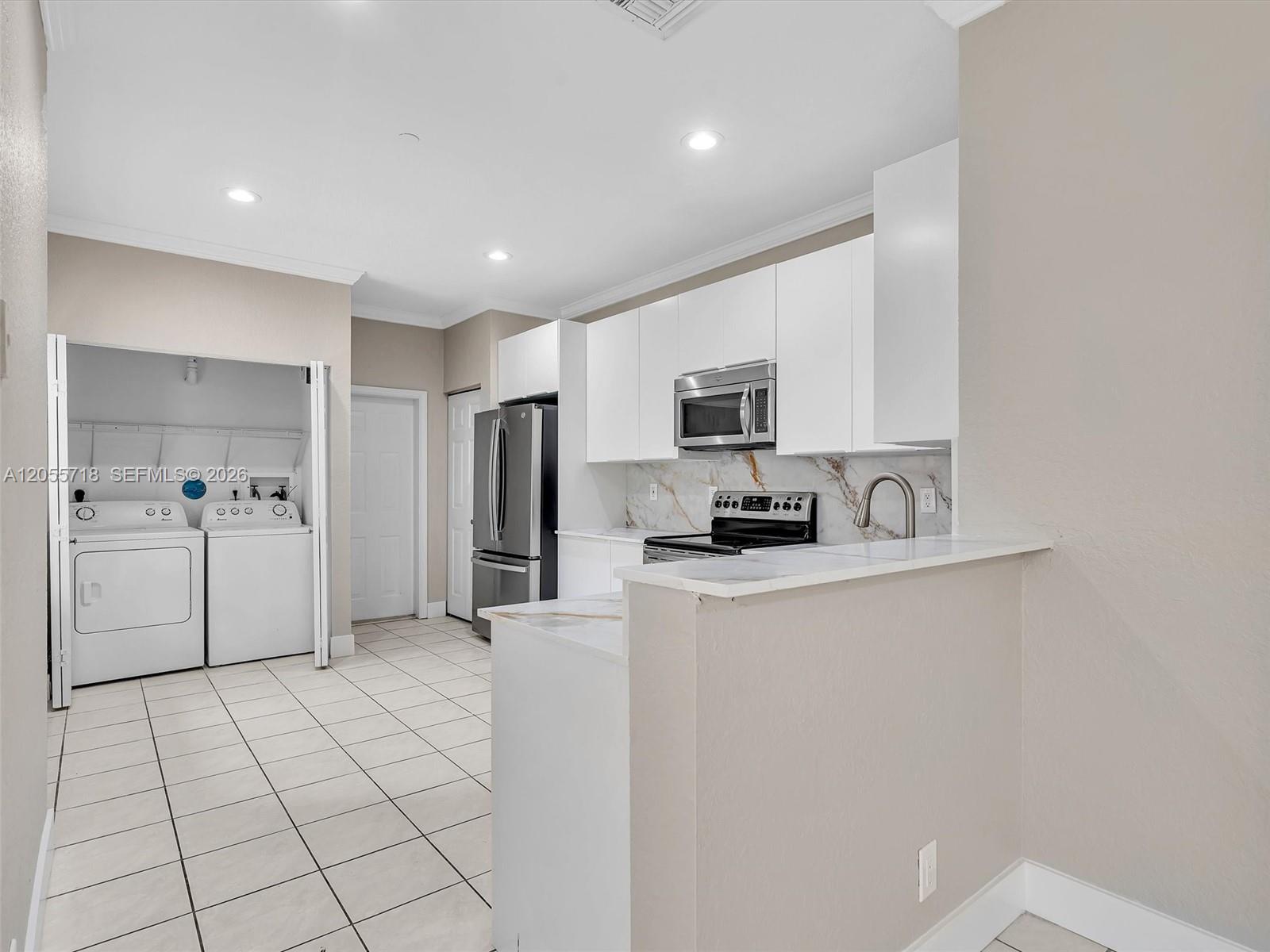 4283 Vineyard Cir # 4283