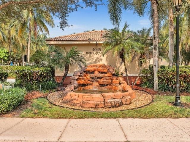 4283 Vineyard Cir # 4283