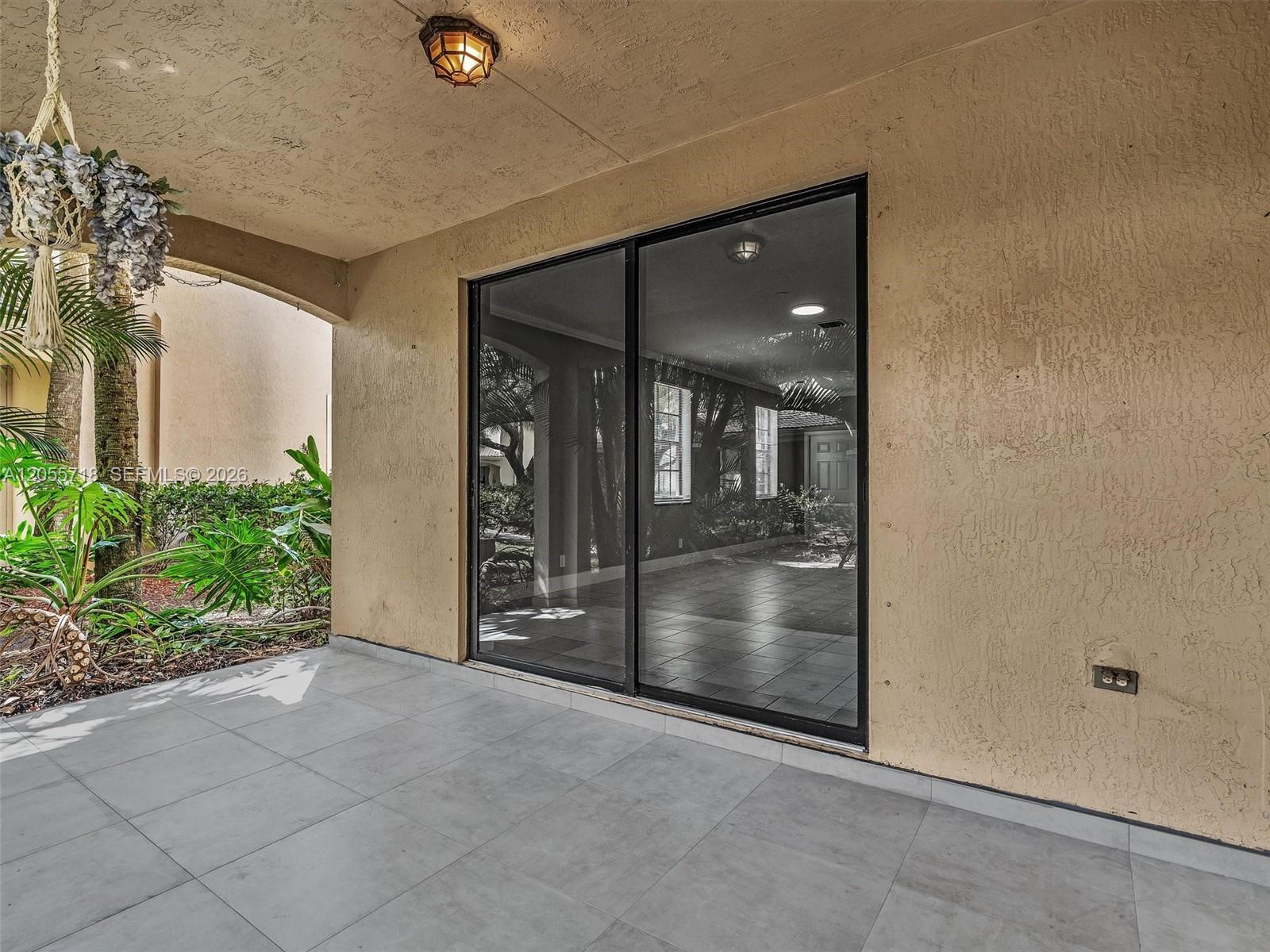 4283 Vineyard Cir # 4283