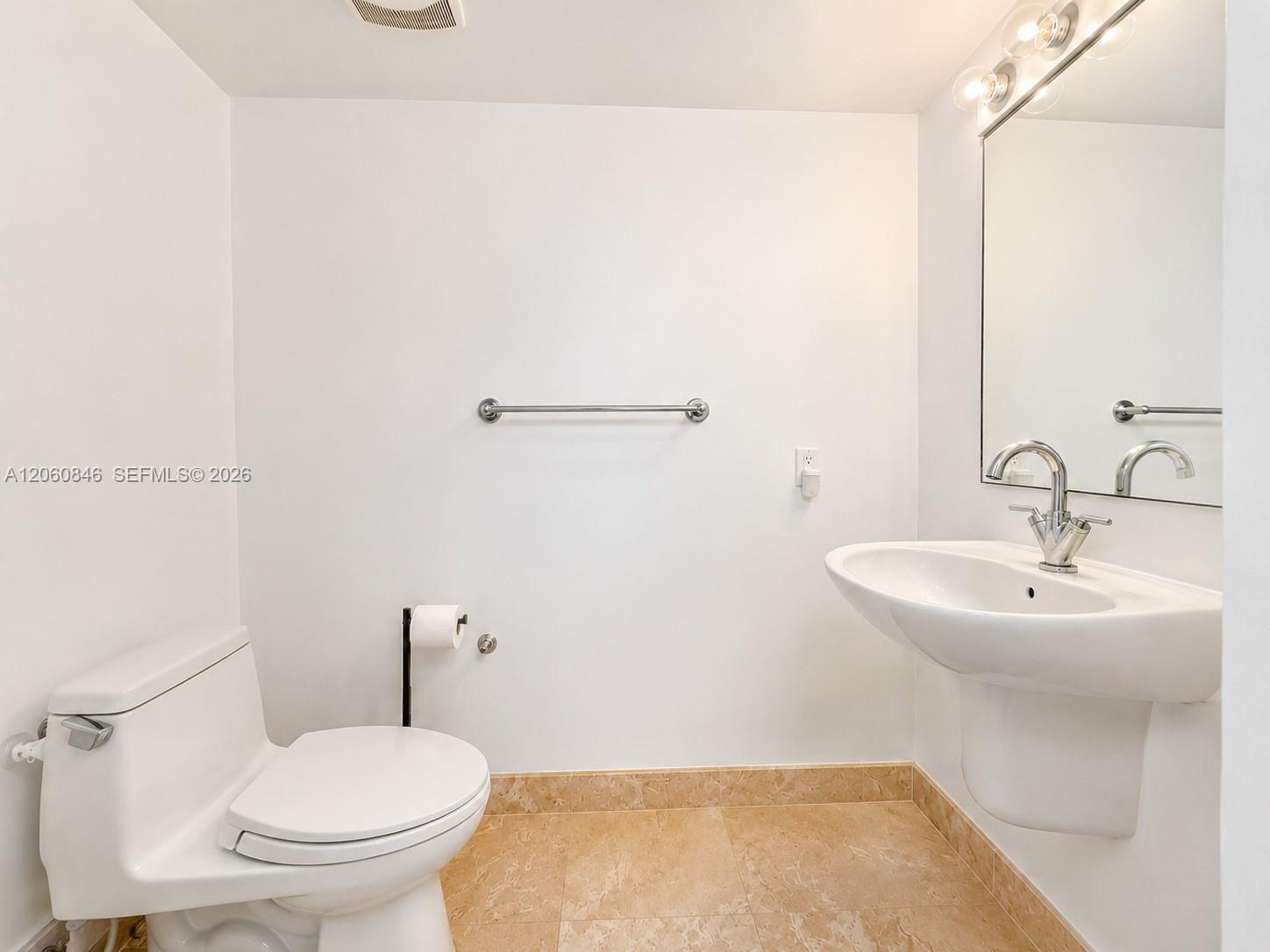 41 SE 5th St # 1412