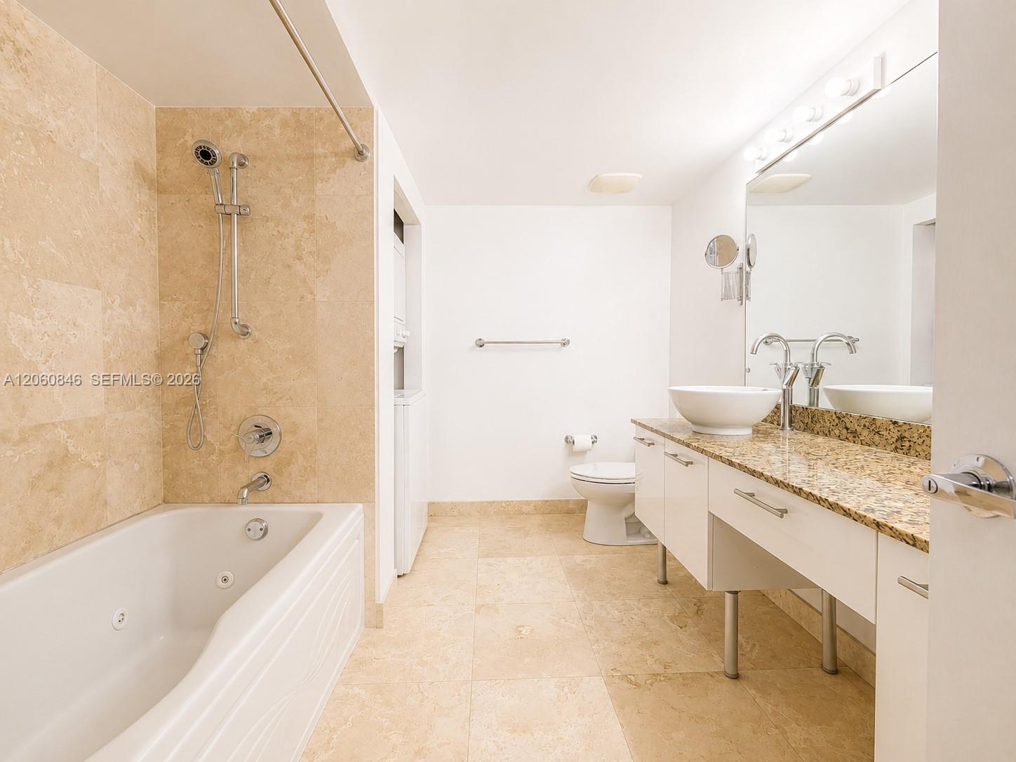 41 SE 5th St # 1412