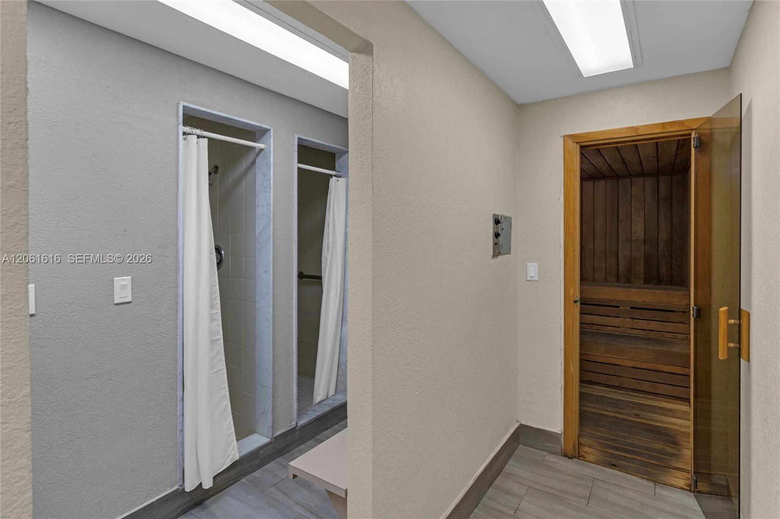 20335 W Country Club Dr # 1806