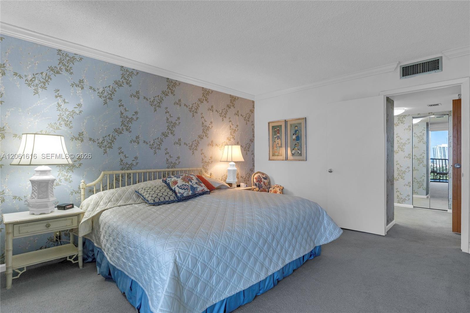 20335 W Country Club Dr # 1806