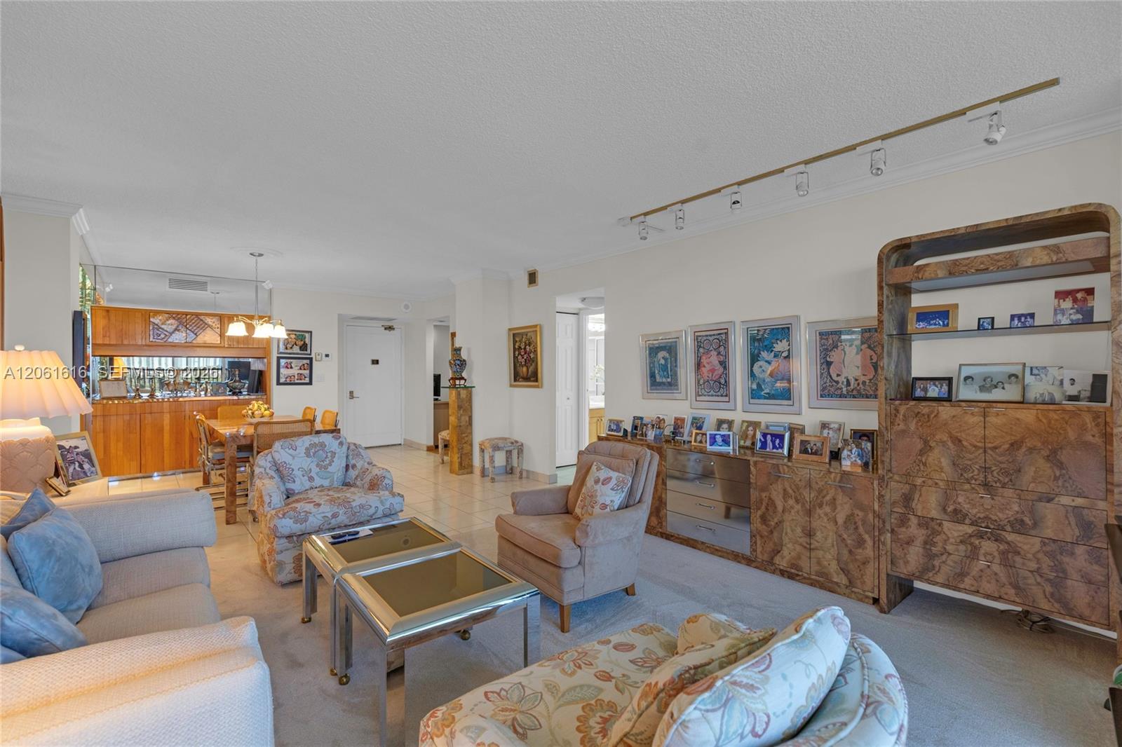 20335 W Country Club Dr # 1806