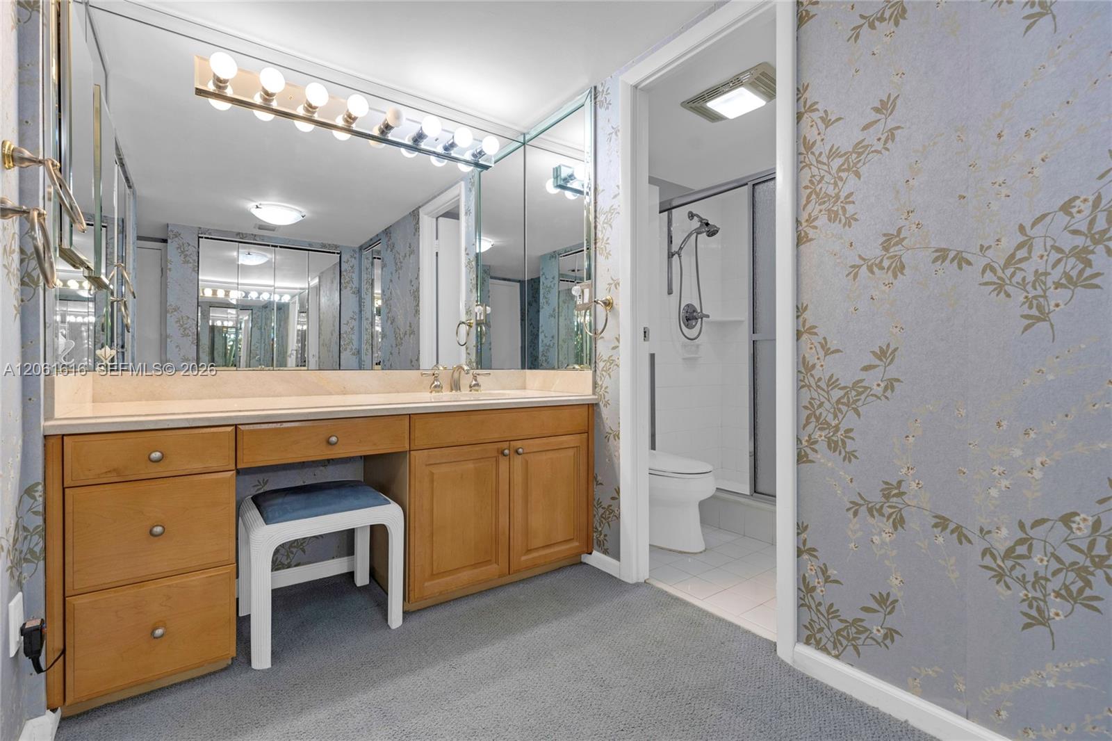 20335 W Country Club Dr # 1806