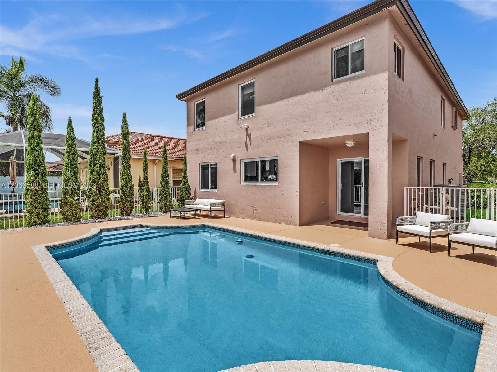1385 NW 192nd Ter