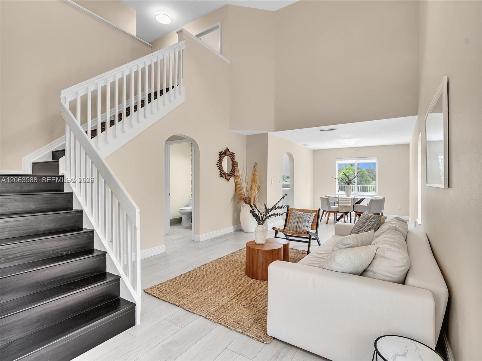 1385 NW 192nd Ter