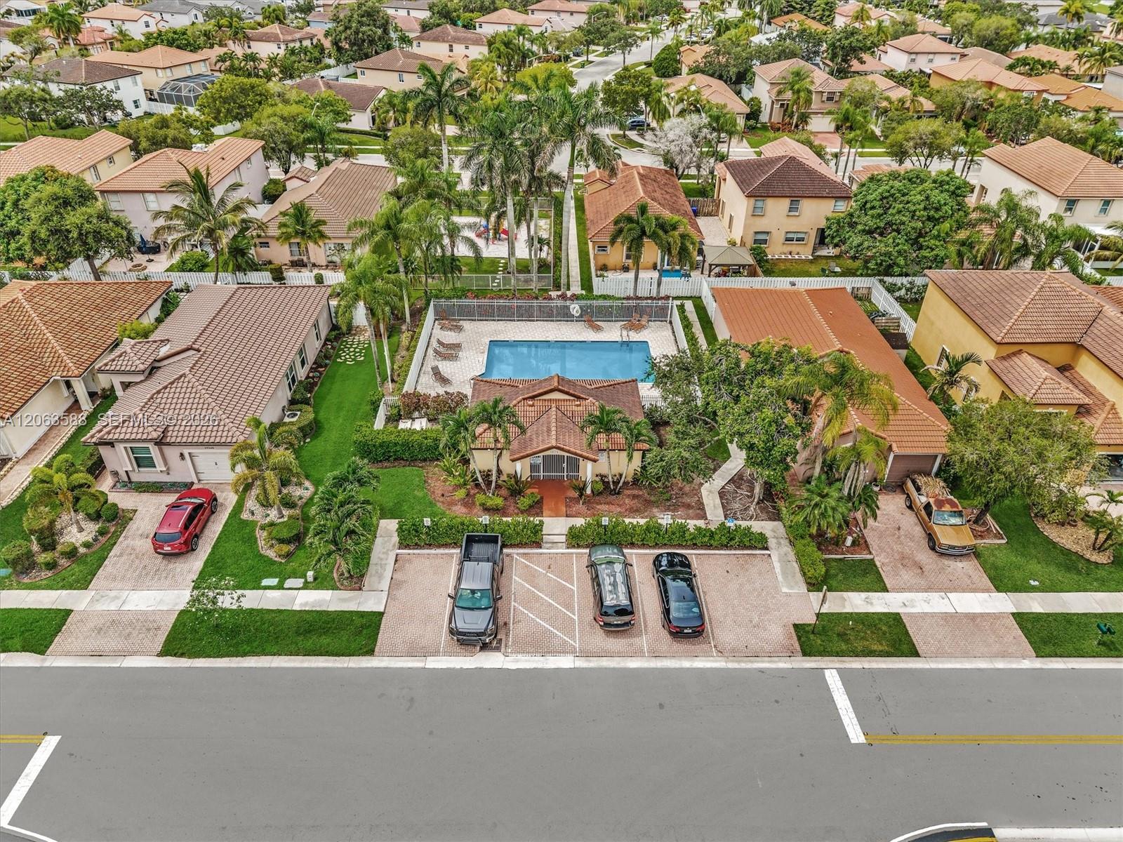 1385 NW 192nd Ter