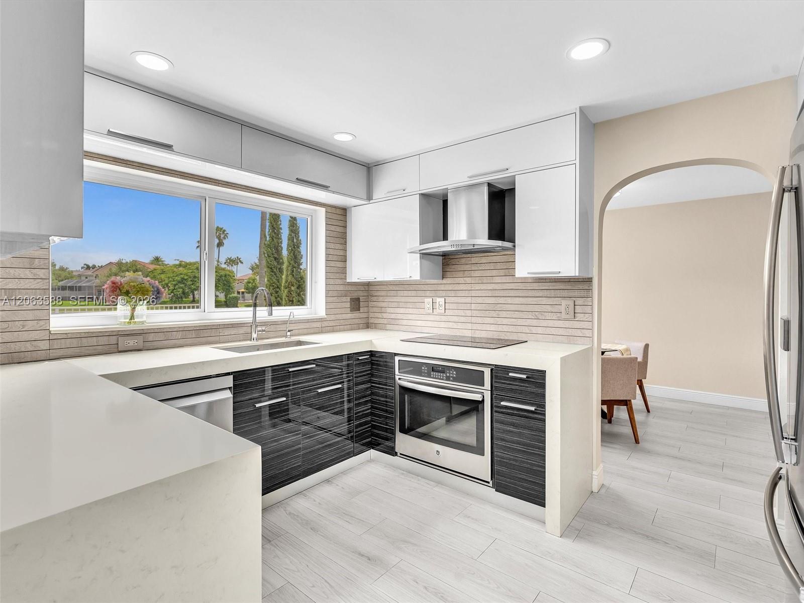 1385 NW 192nd Ter