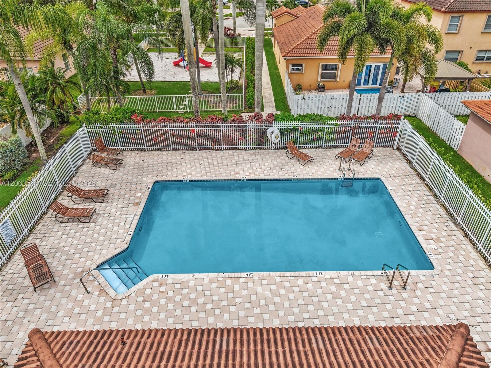 1385 NW 192nd Ter