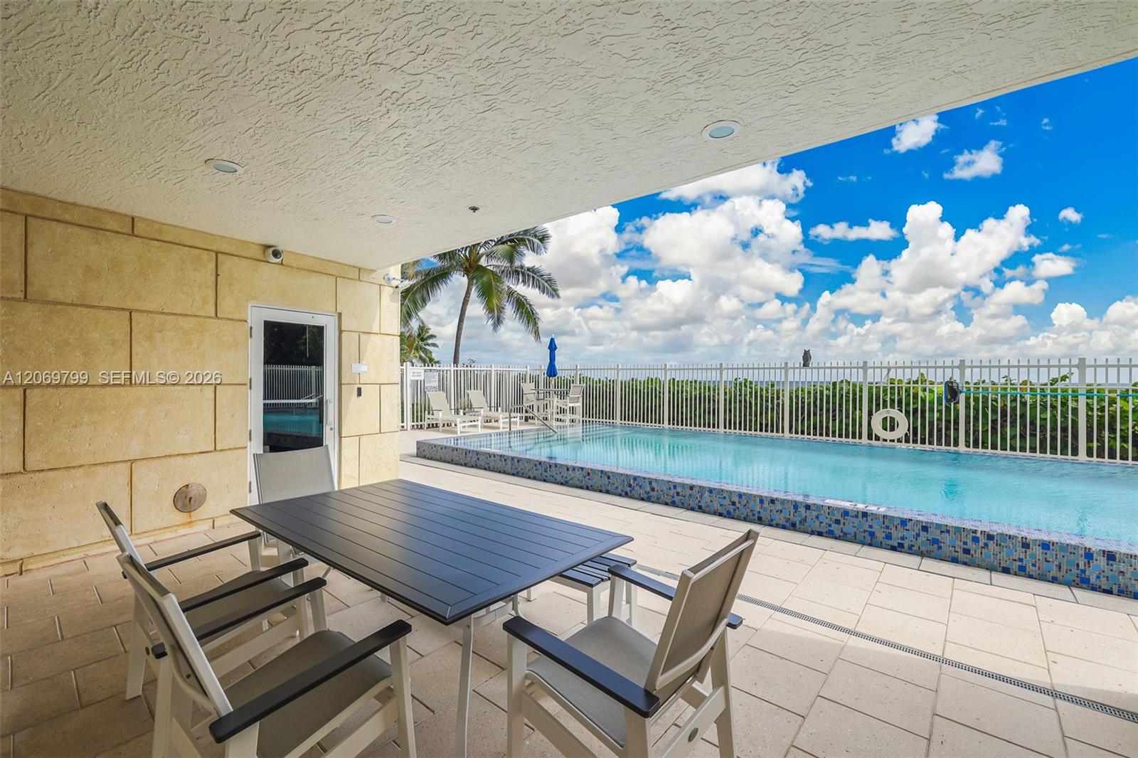 704 N Ocean Blvd # 1001