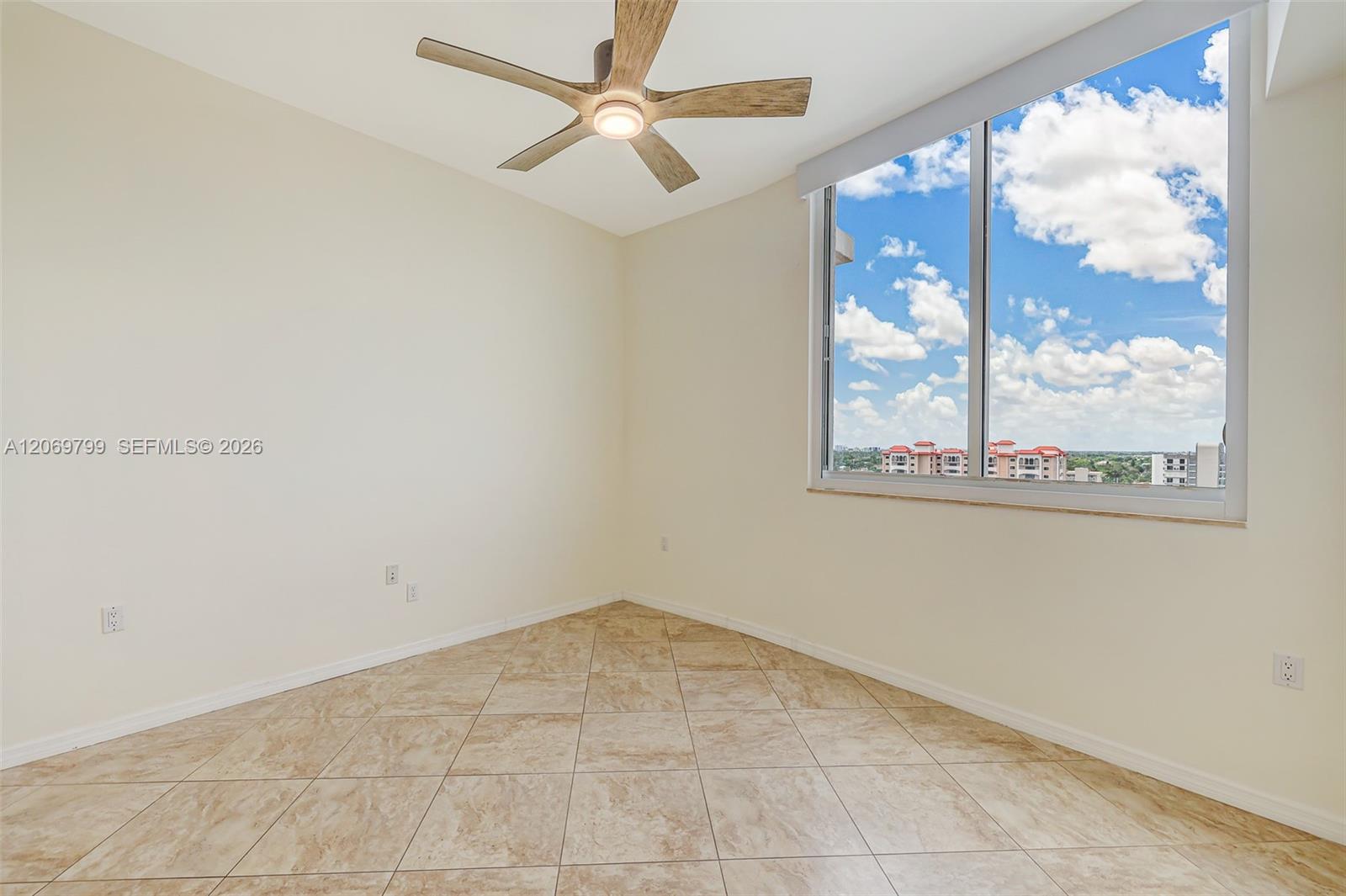 704 N Ocean Blvd # 1001
